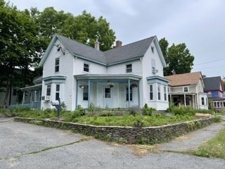 42 Vine Street, Leominster, MA 01453