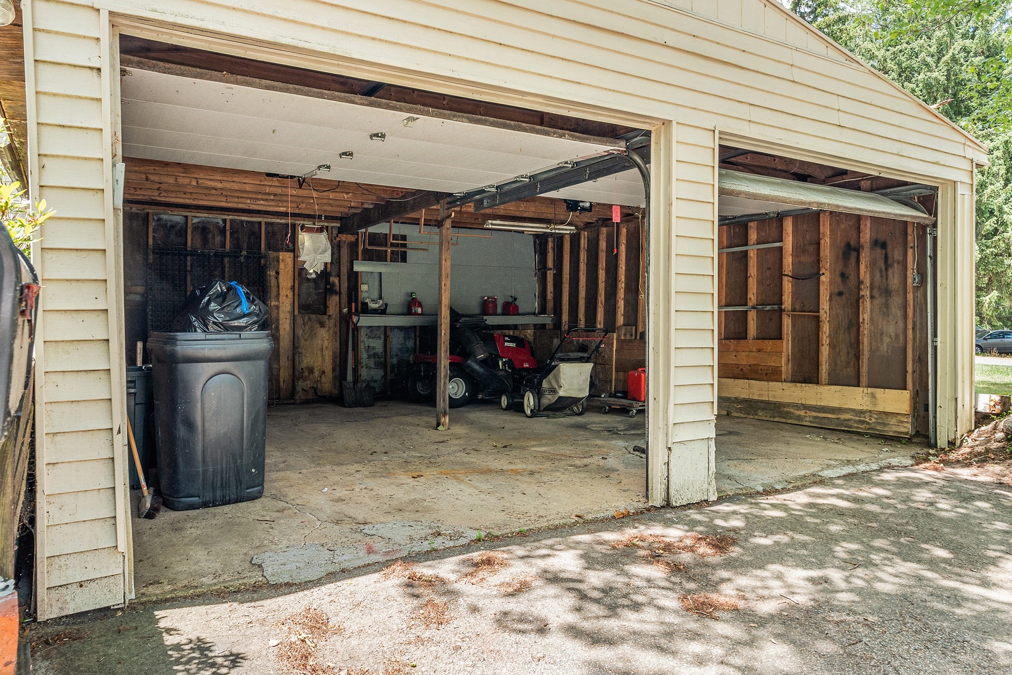 90 Towtaid St, Leicester, MA 01611 - Image 31