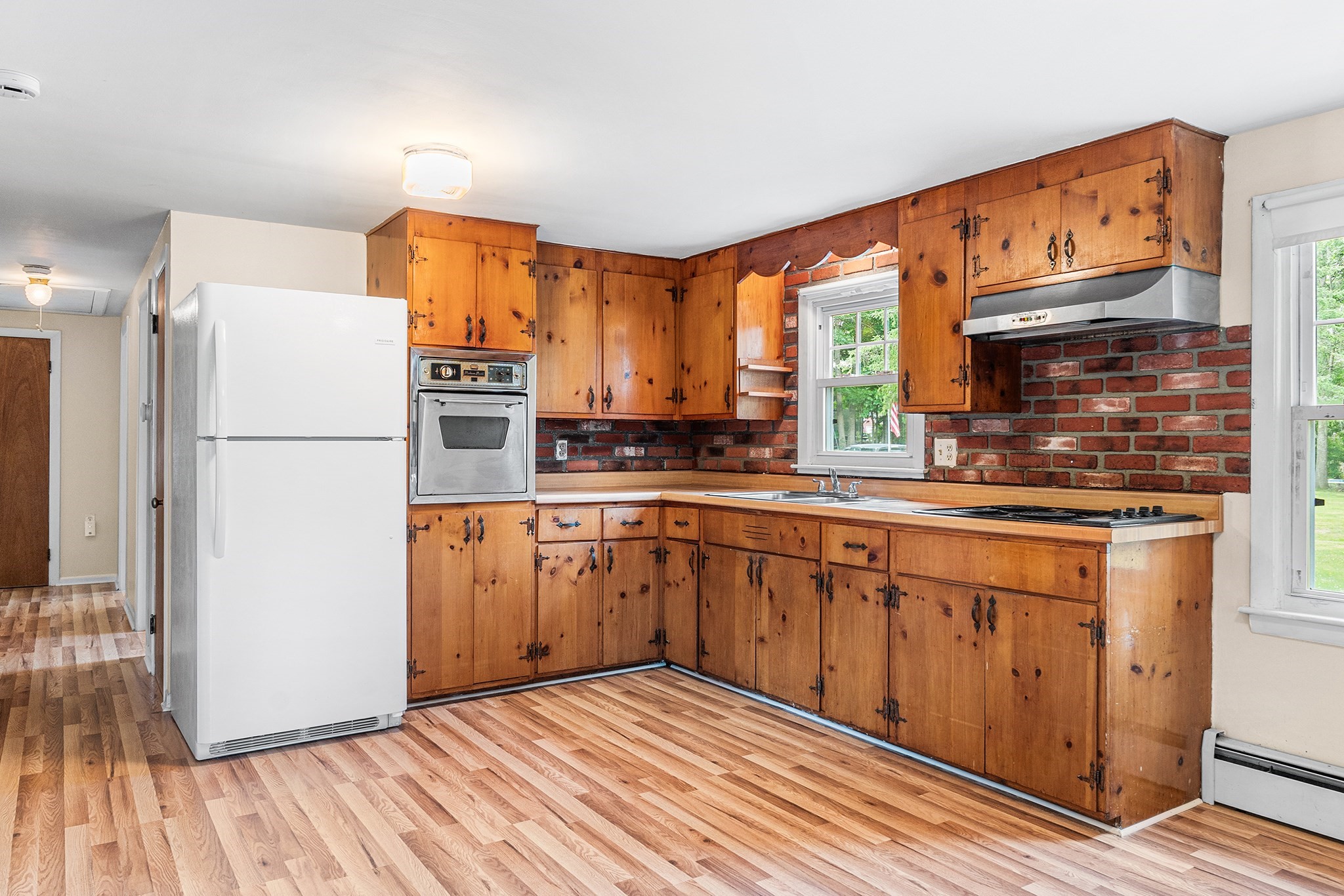 90 Towtaid St, Leicester, MA 01611 - Image 8