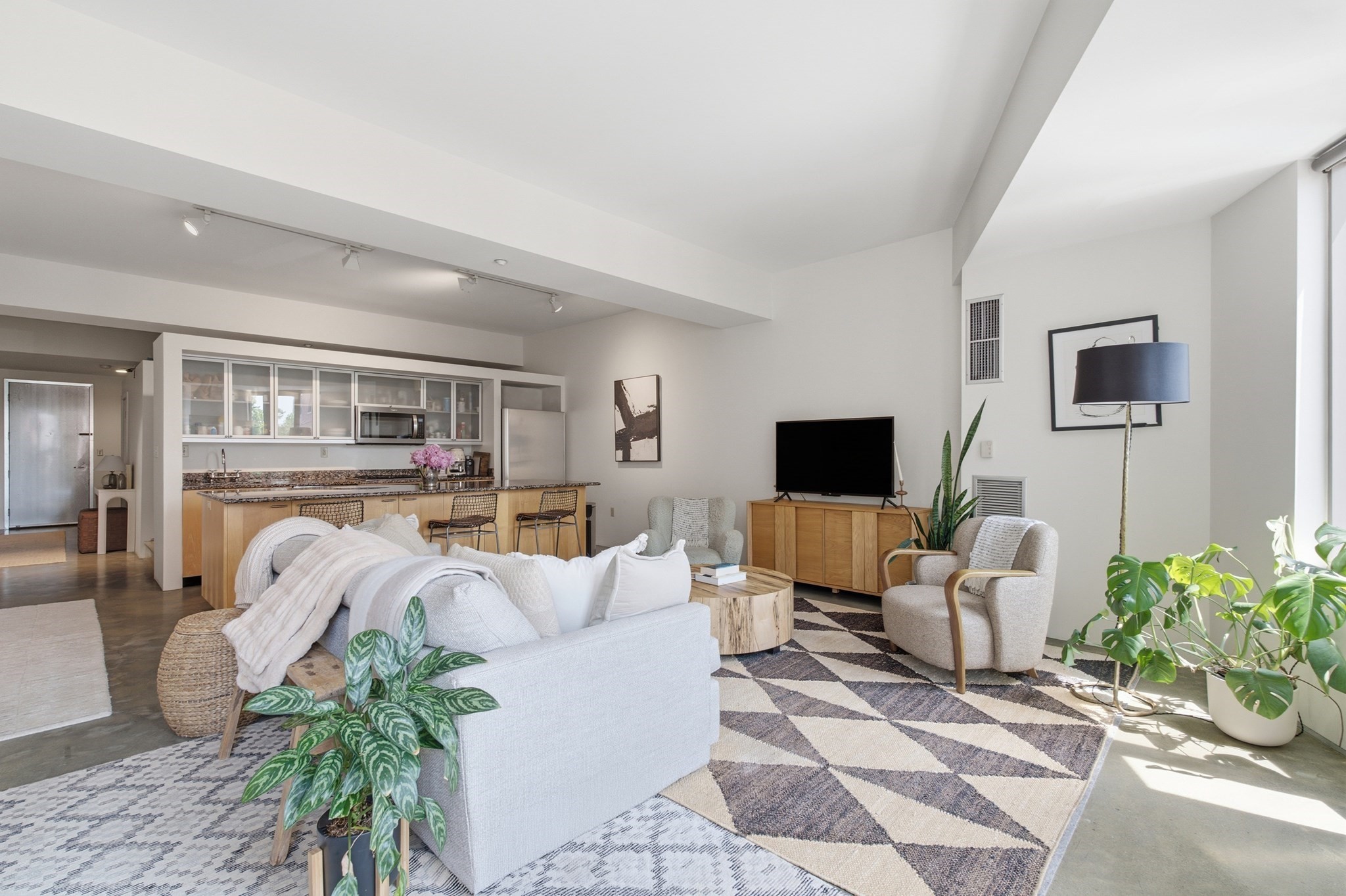 1313 Washington St. Unit 414, South End, Boston, MA 02118
