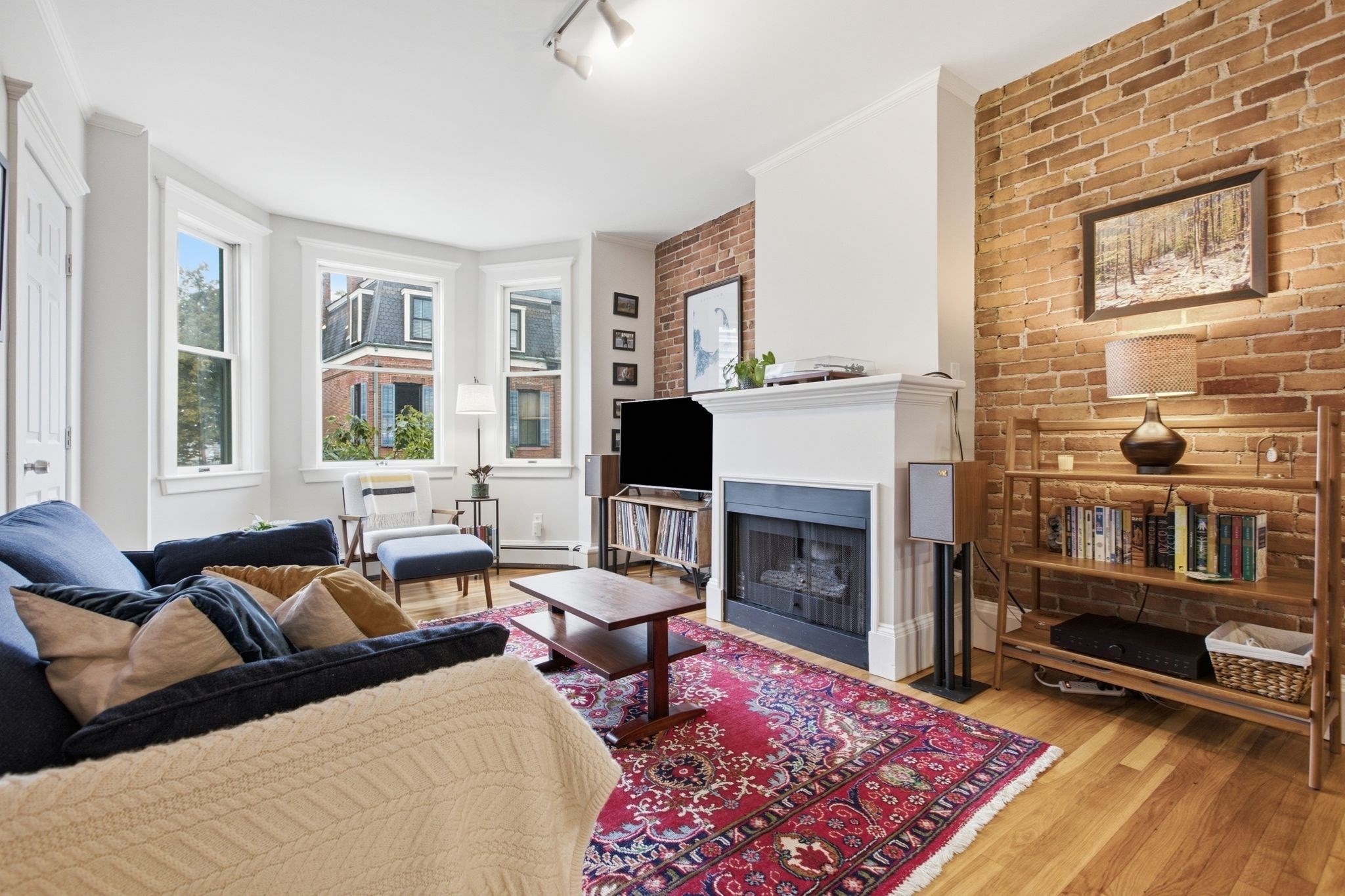 298 Bunker Hill Street Unit 2, Charlestown, Boston, MA 02129