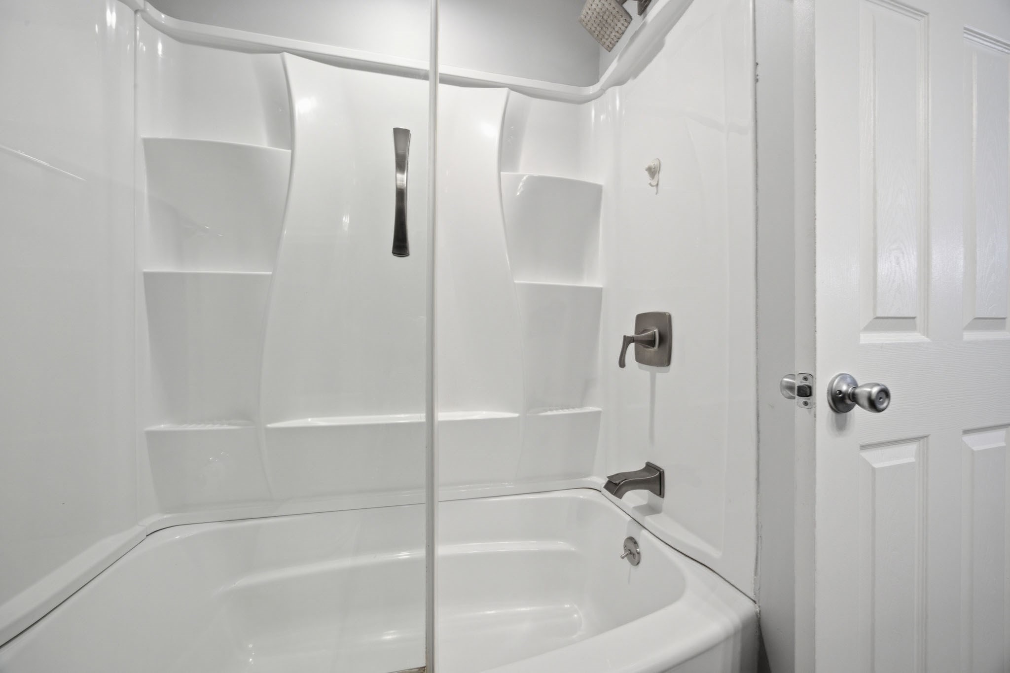 10 Kosmas St, Marlborough, MA 01752 - Image 17