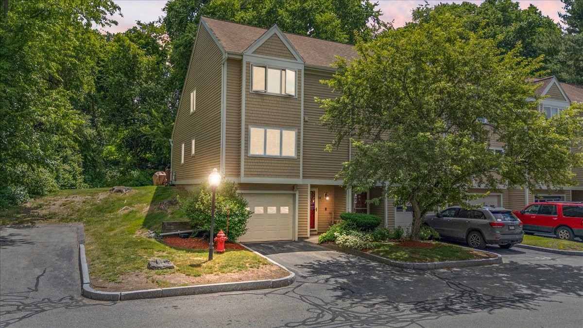 58 Hunters Run Pl Unit 58, Haverhill, MA 01832