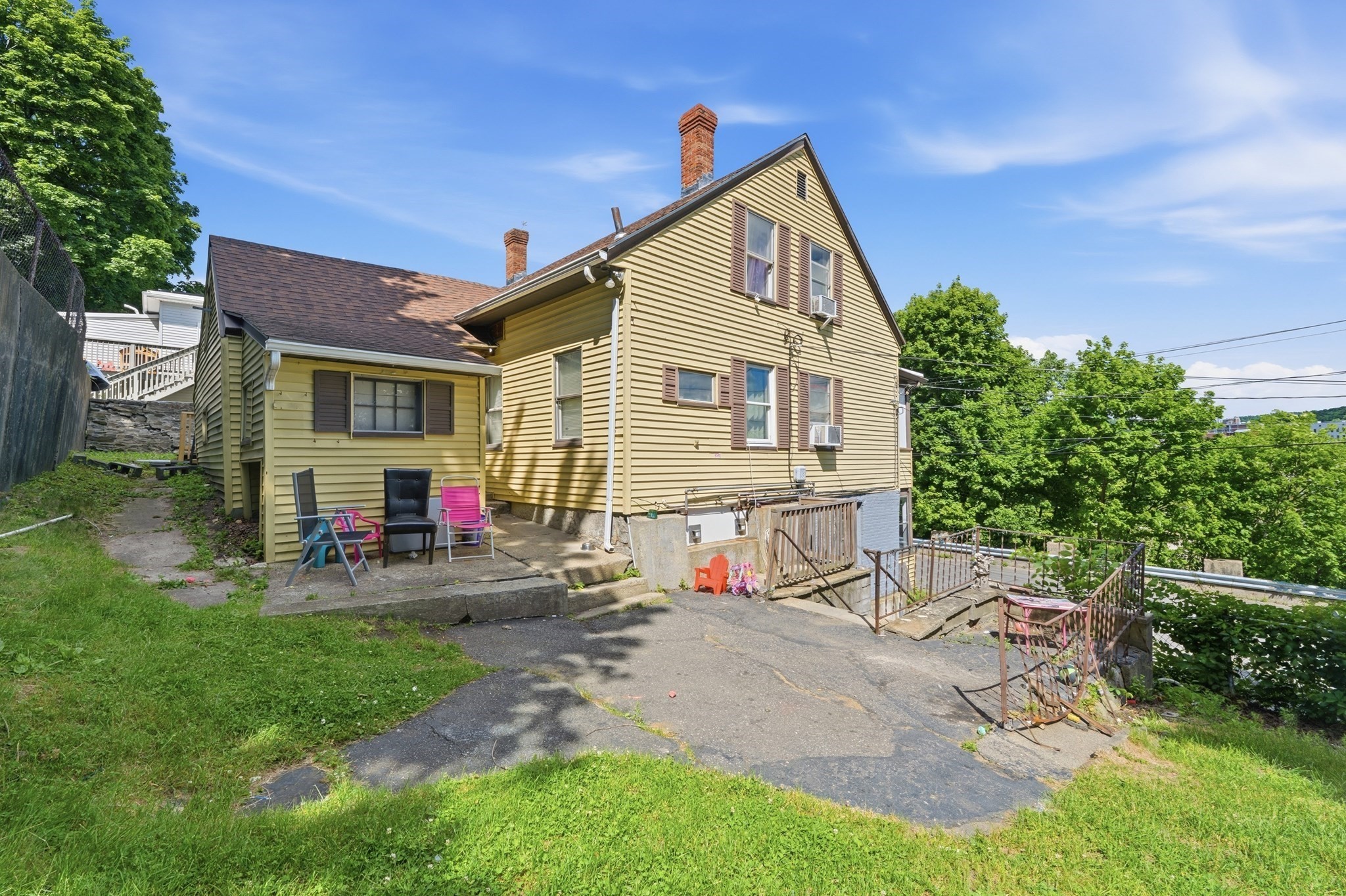 16 Walnut St, Fitchburg, MA 01420 - Image 12