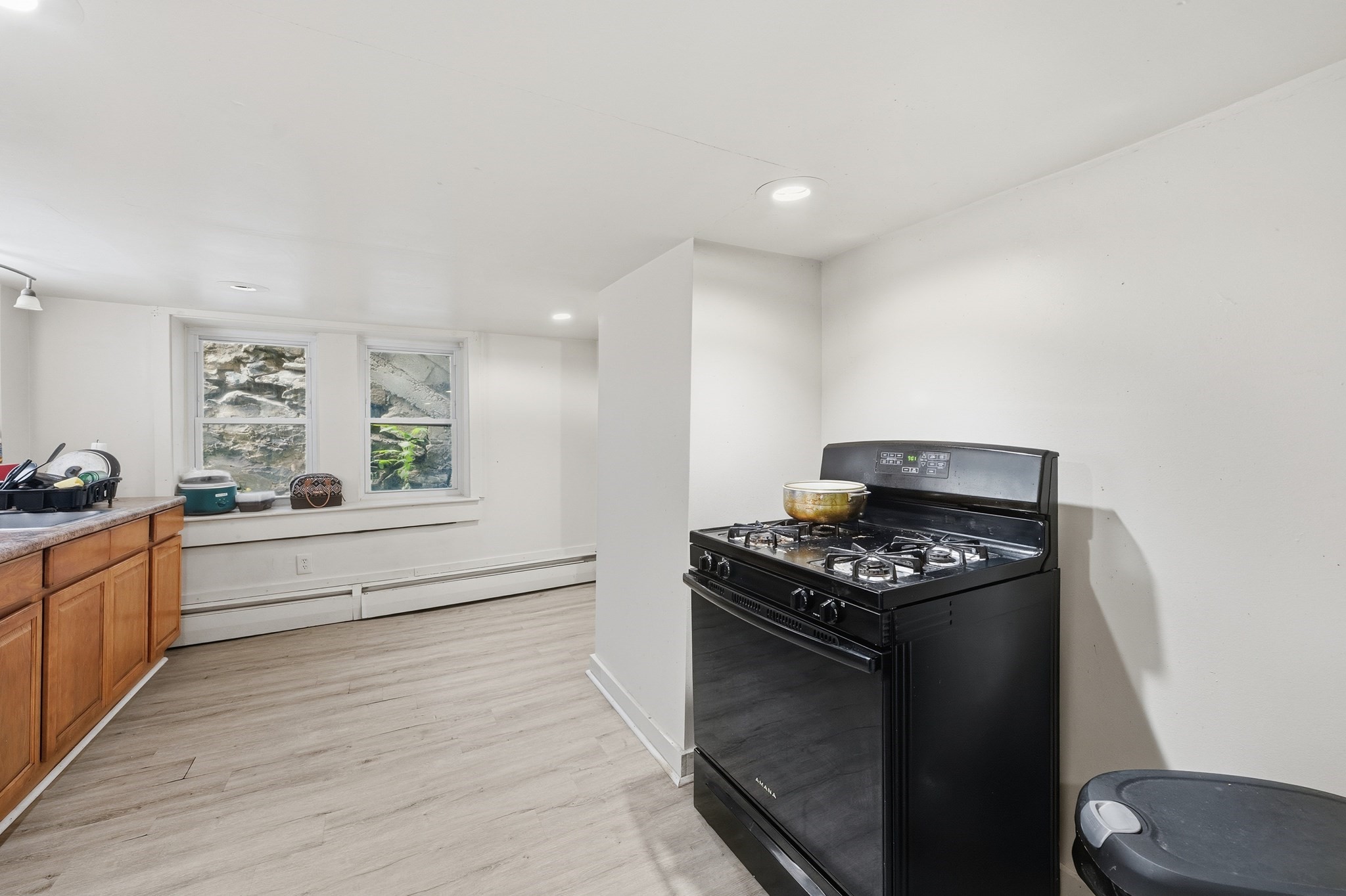 16 Walnut St, Fitchburg, MA 01420 - Image 16