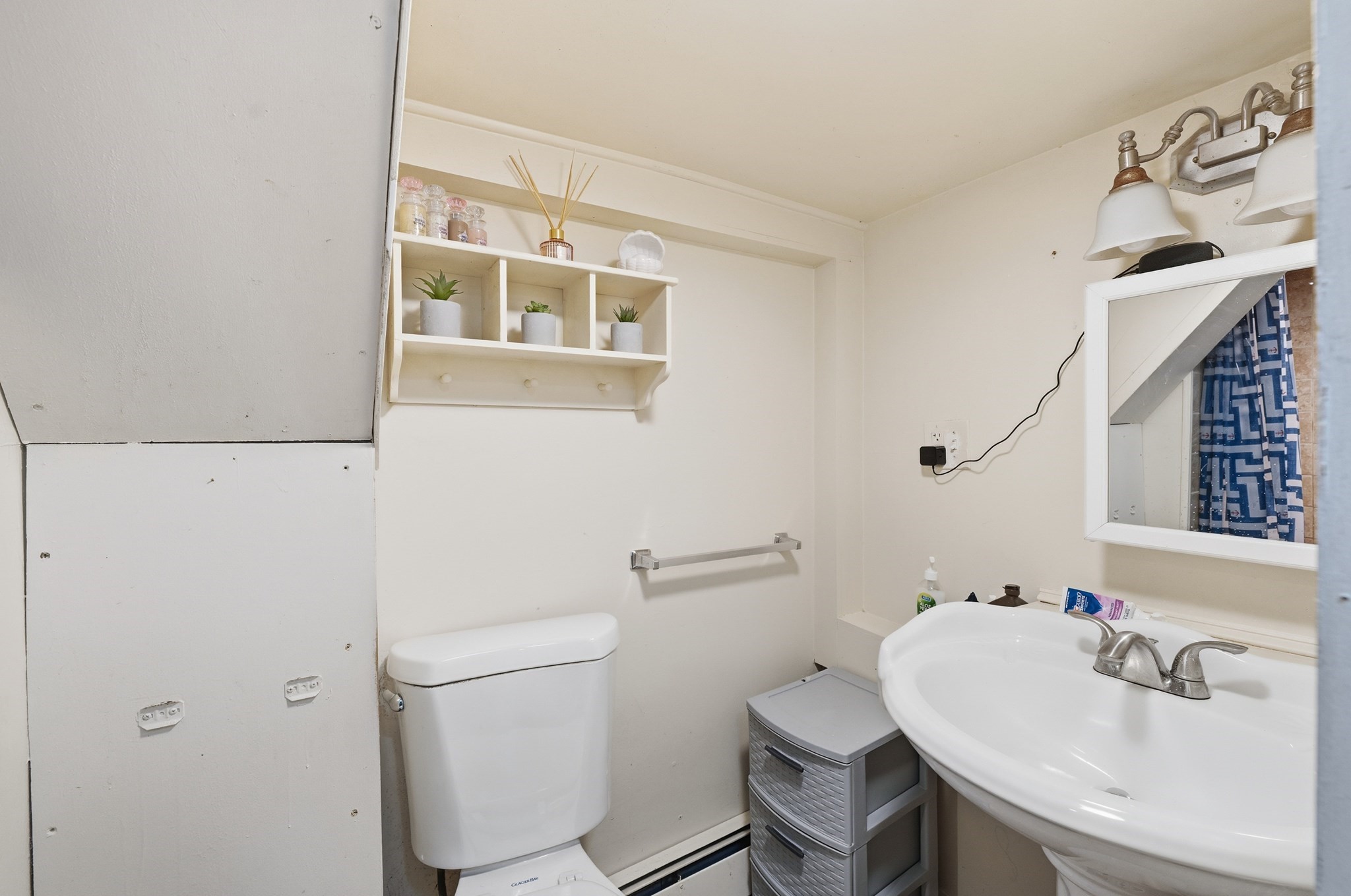16 Walnut St, Fitchburg, MA 01420 - Image 19