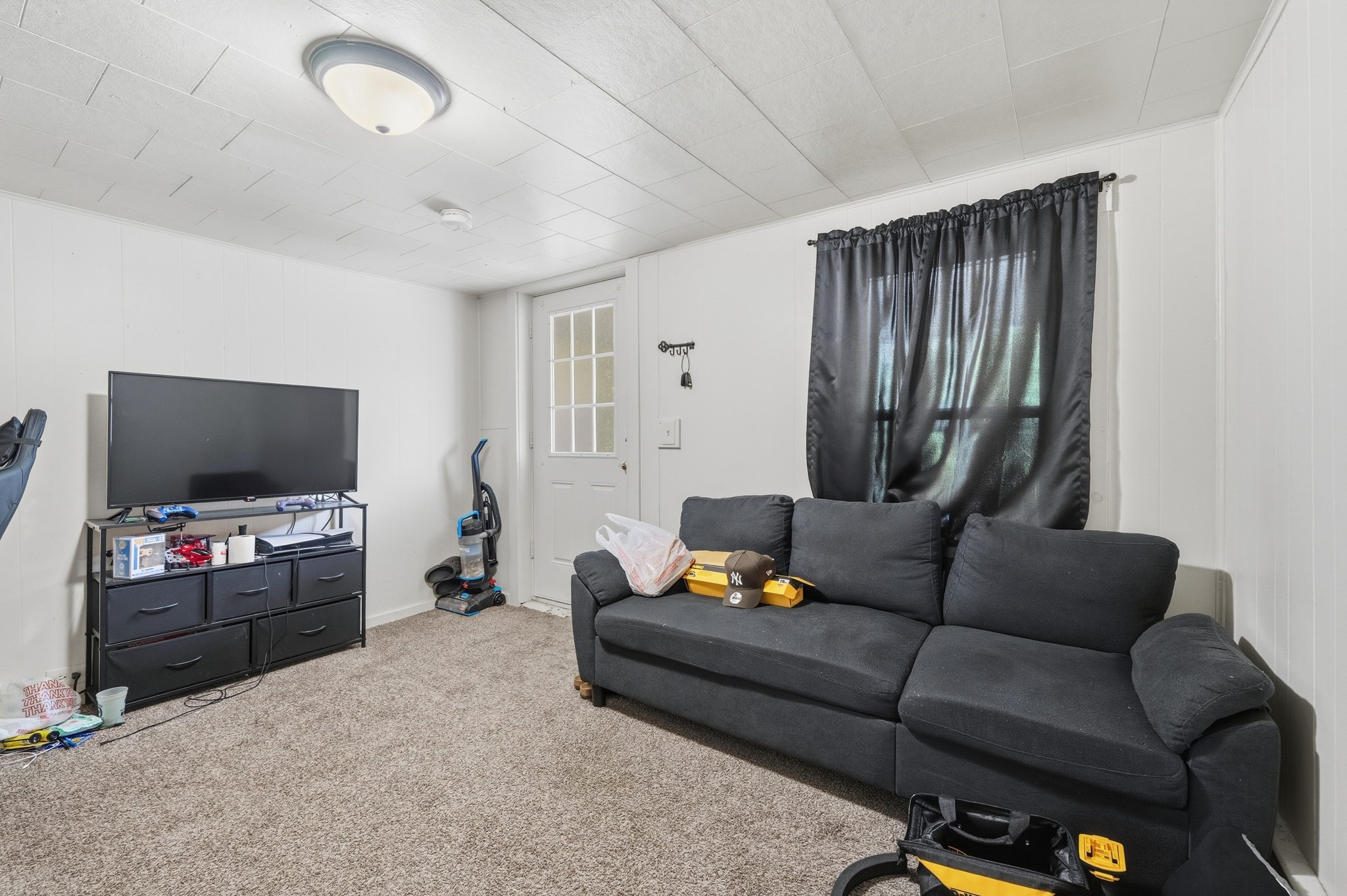 16 Walnut St, Fitchburg, MA 01420 - Image 24