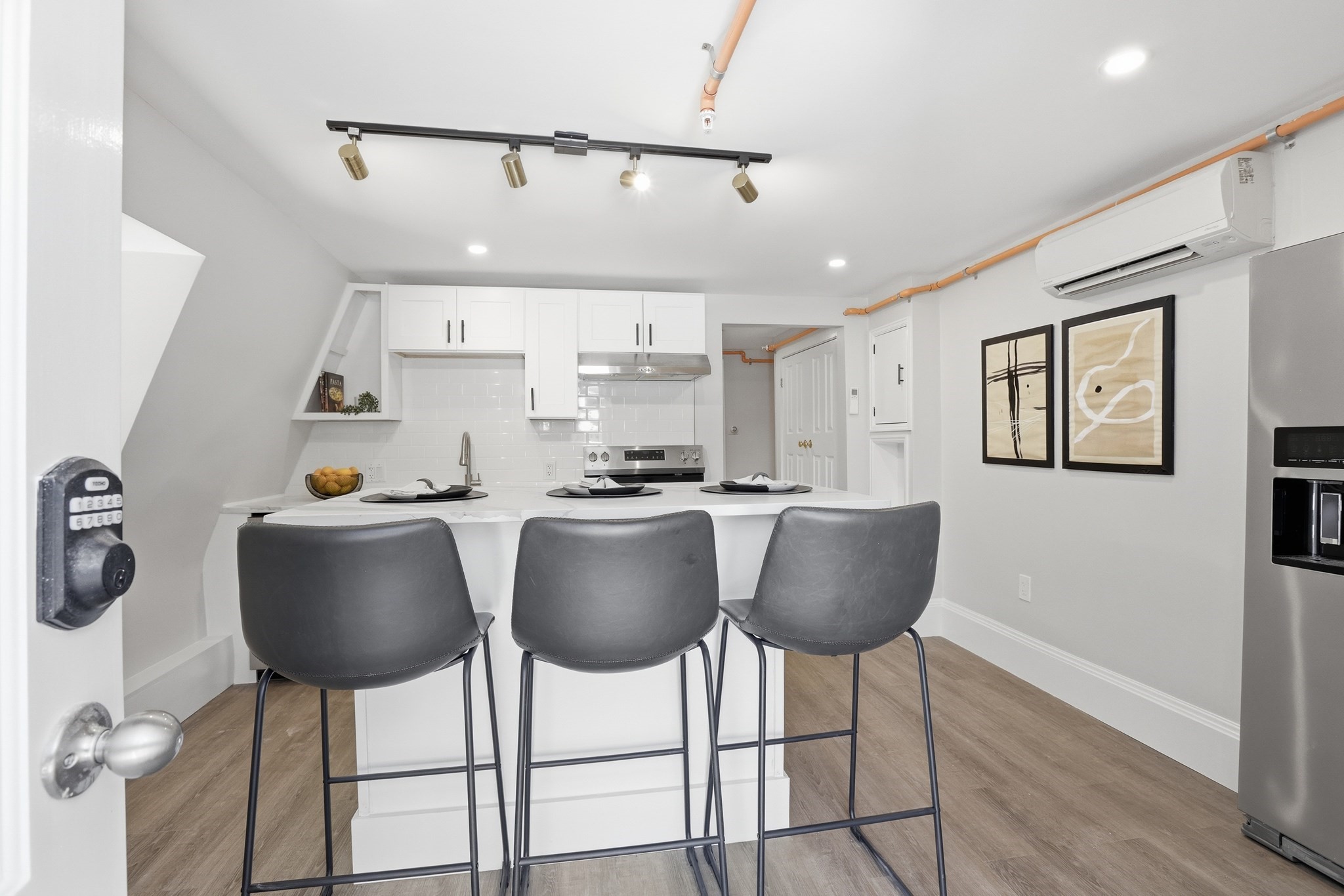 47 Newtonville Ave Unit 3, Newton, MA 02458 - Image 3