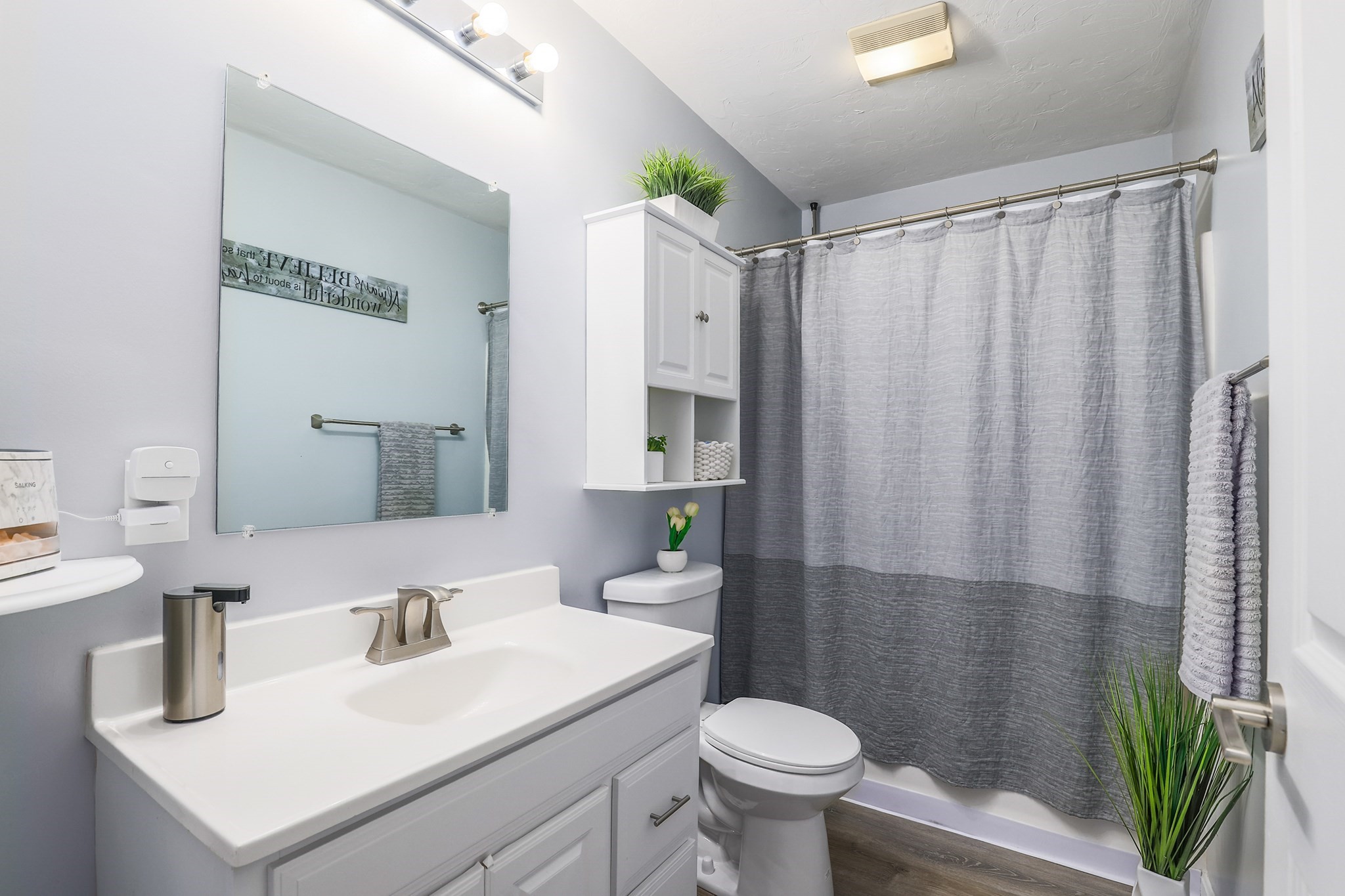 22 Bancroft St Unit B, Worcester, MA 01610 - Image 17
