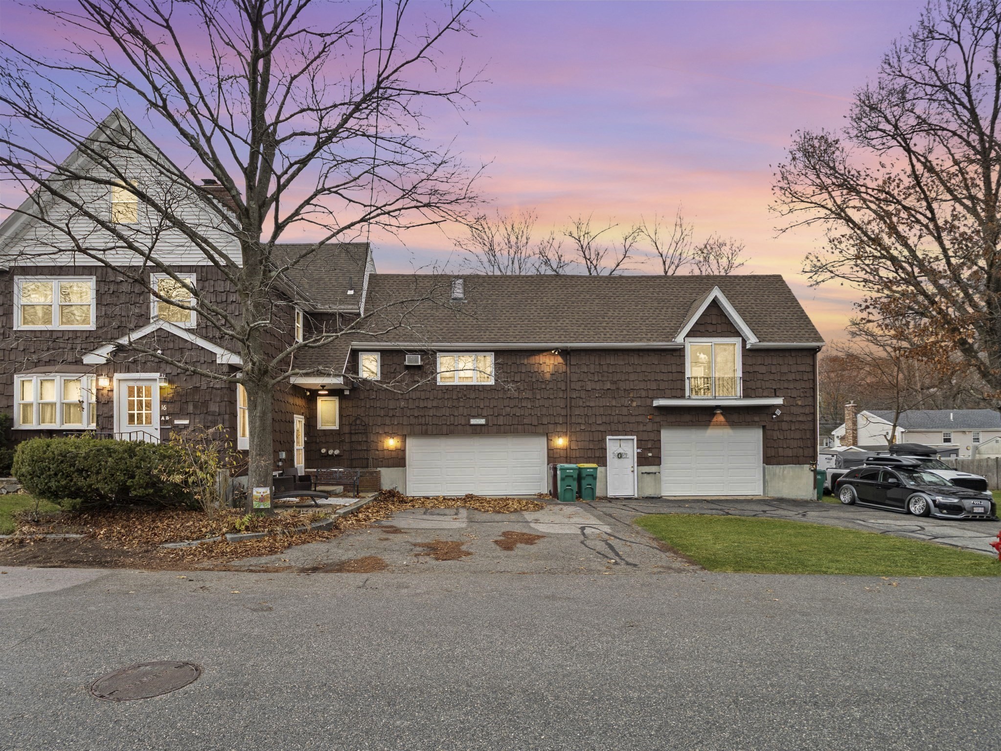 16 Felton, Woburn, MA 01801