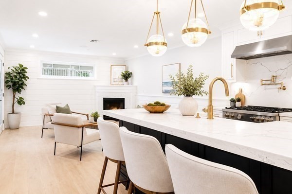 150 Athens St Unit 2, South Boston, Boston, MA 02127
