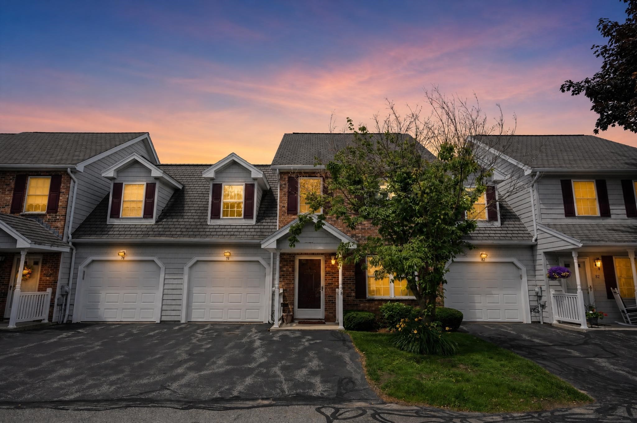 78 Fairway Drive Unit 102, Tewksbury, MA 01876