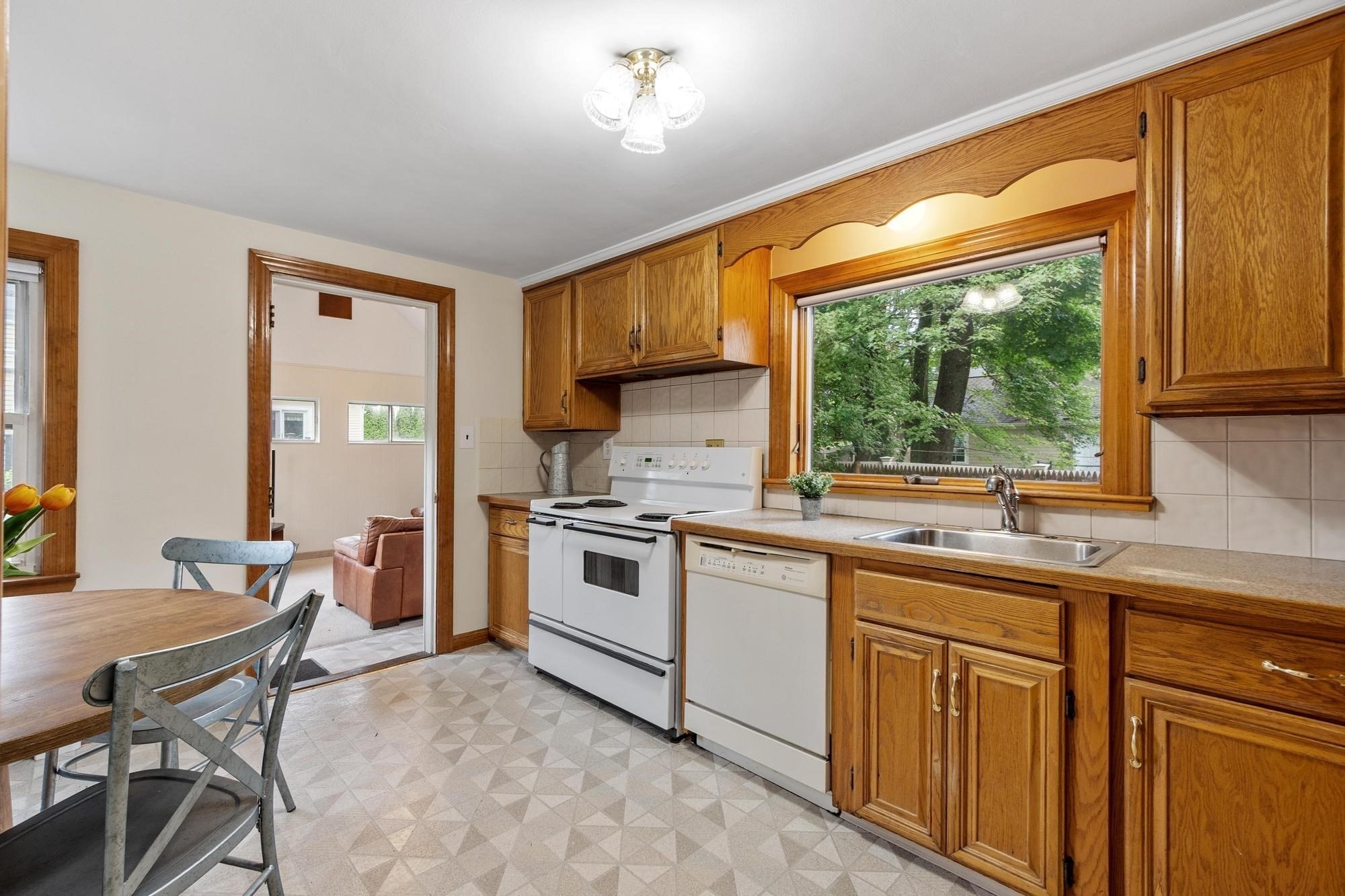 12 Hunt Rd, Bedford, MA 01730 - Image 12