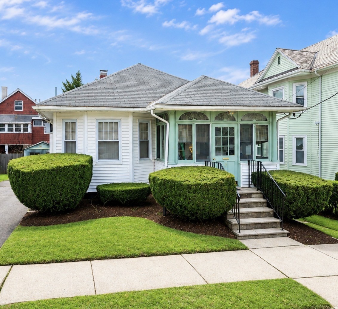24 Stearns Ave, Medford, MA 02155