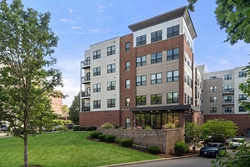 999 Hancock St, Apt 313