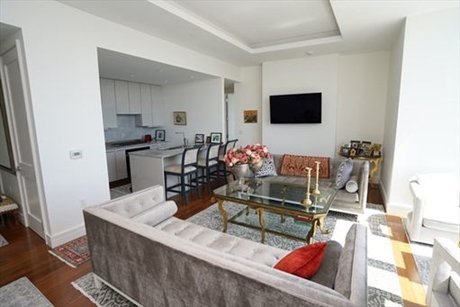 1 Dalton St, Apt 5103