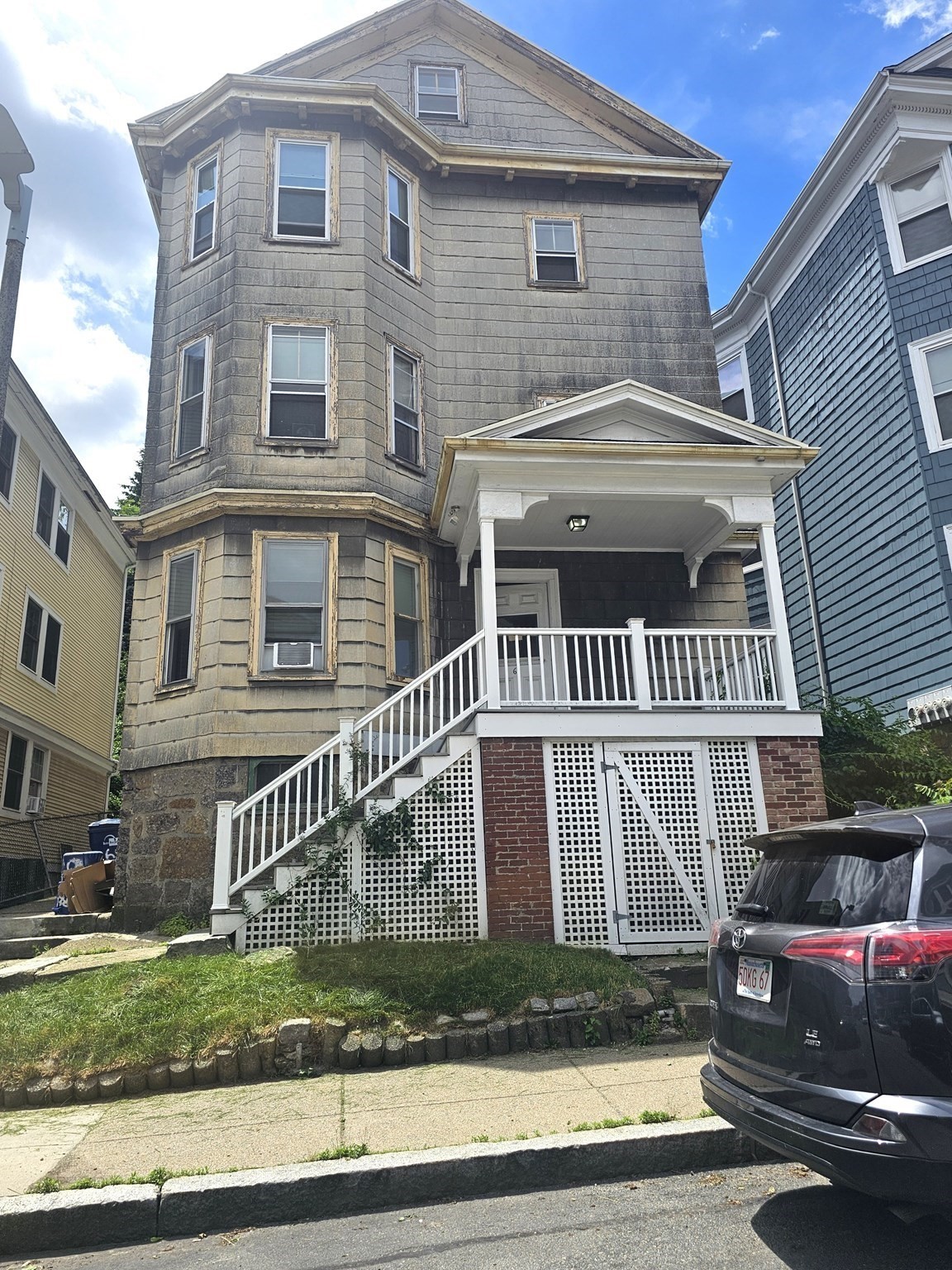 68 Hillside St, Mission Hill, Boston, MA 02120