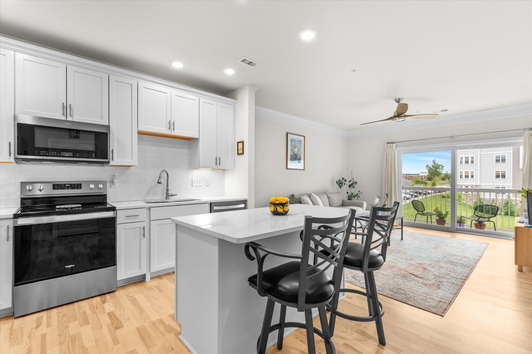 3202 Peters Farm Way Unit 202, Westborough, MA 01581