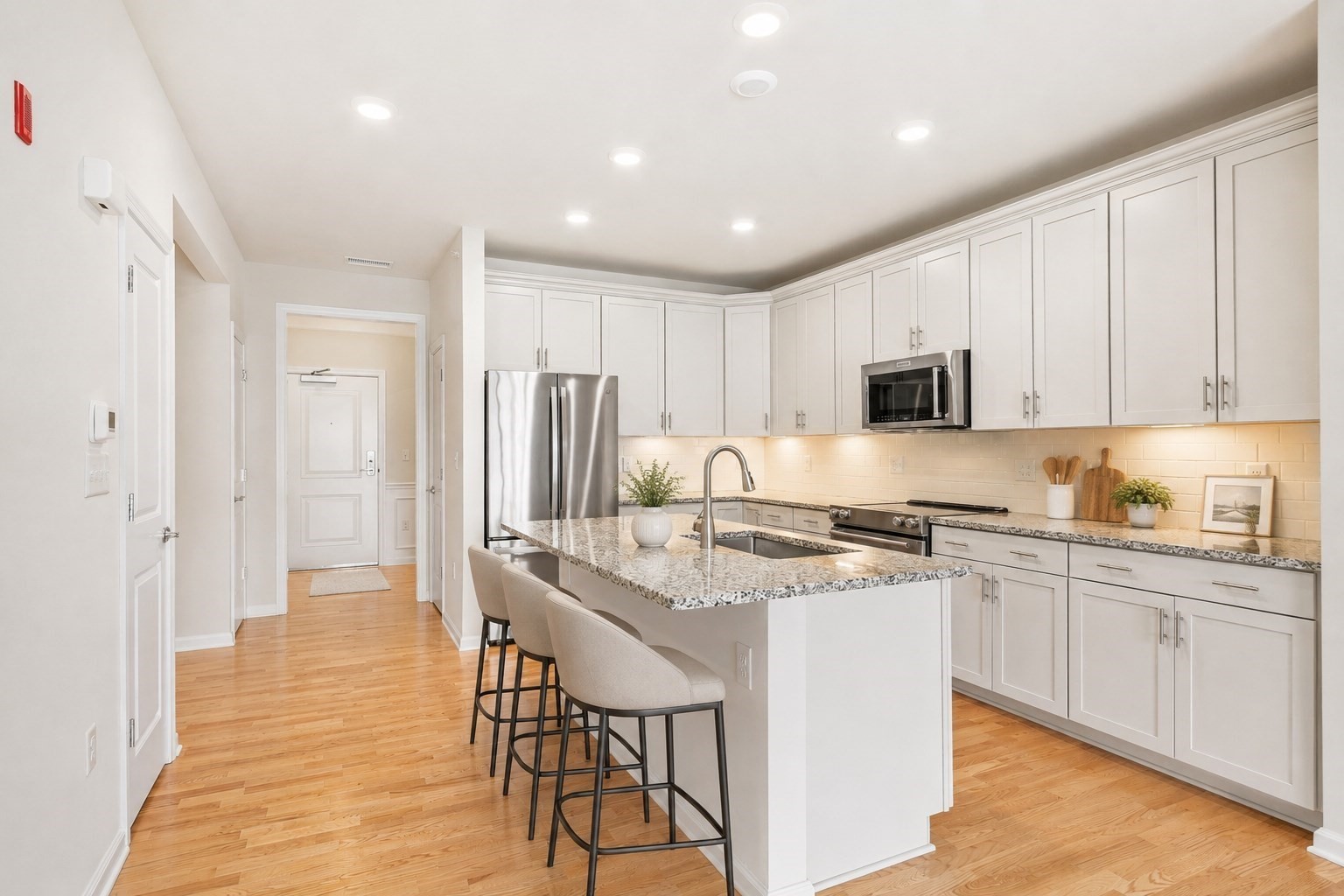 250 Martins Landing Unit 409, North Reading, MA 01864