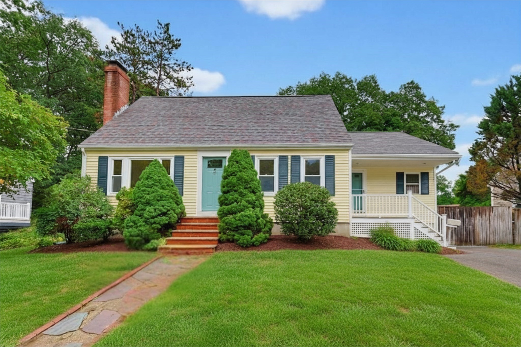 103 John Carver Rd, Reading, MA 01867