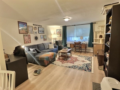 217 Kent, Apt 5
