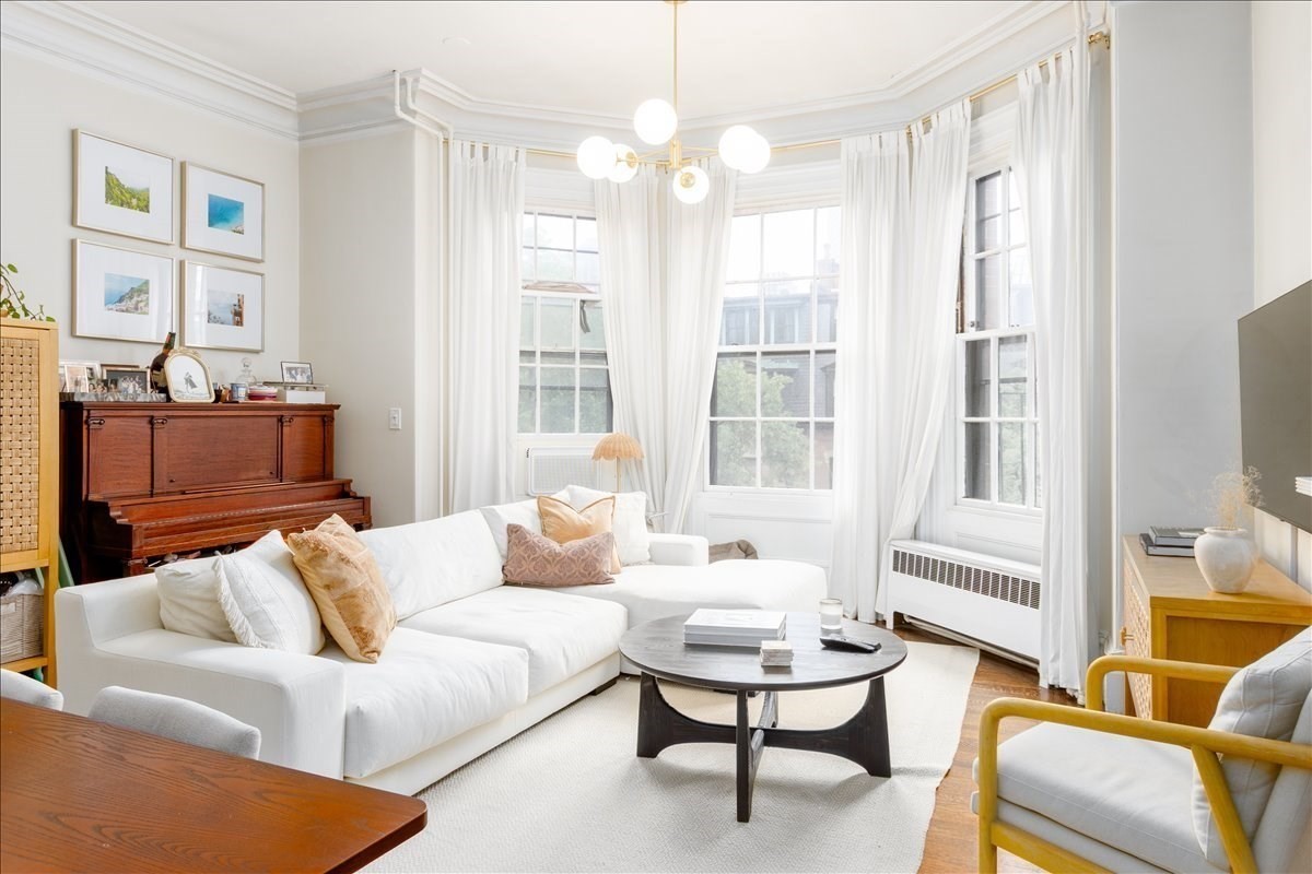 133 Marlborough Street Unit 7, Back Bay, Boston, MA 02116