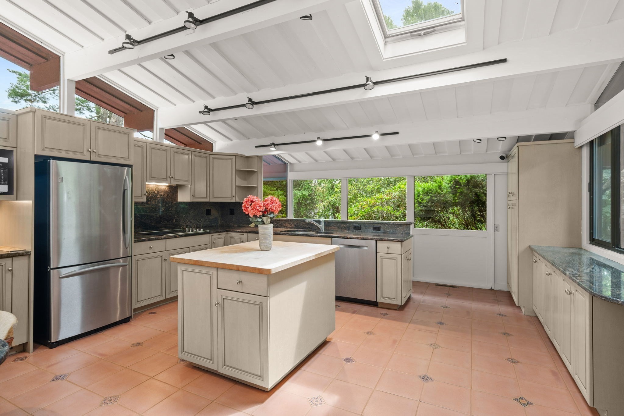 132 Westfield St, Dedham, MA 02026 - Image 15