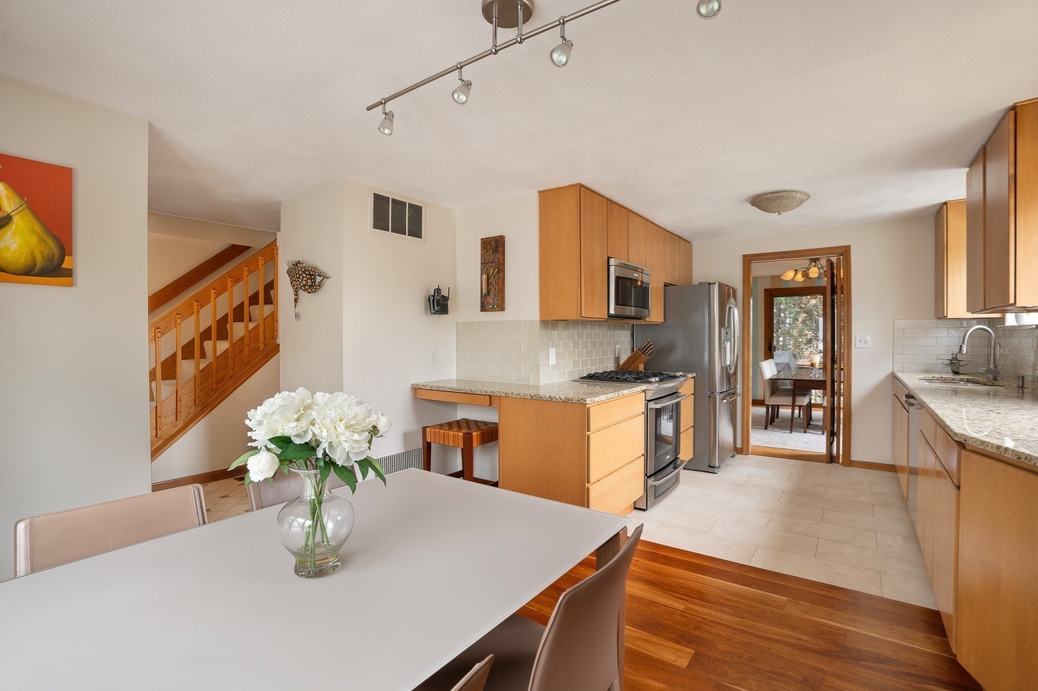 76 Grove St Unit 76, Belmont, MA 02478