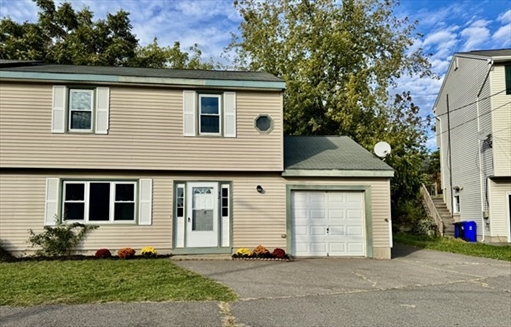 32 Delta Ter, Apt 32