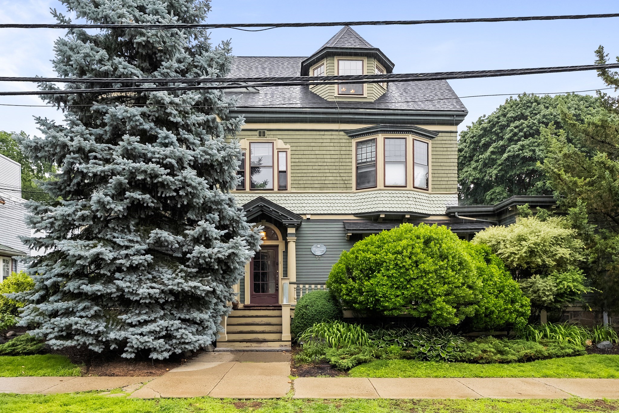 14 Wellington St Unit 1, Arlington, MA 02476