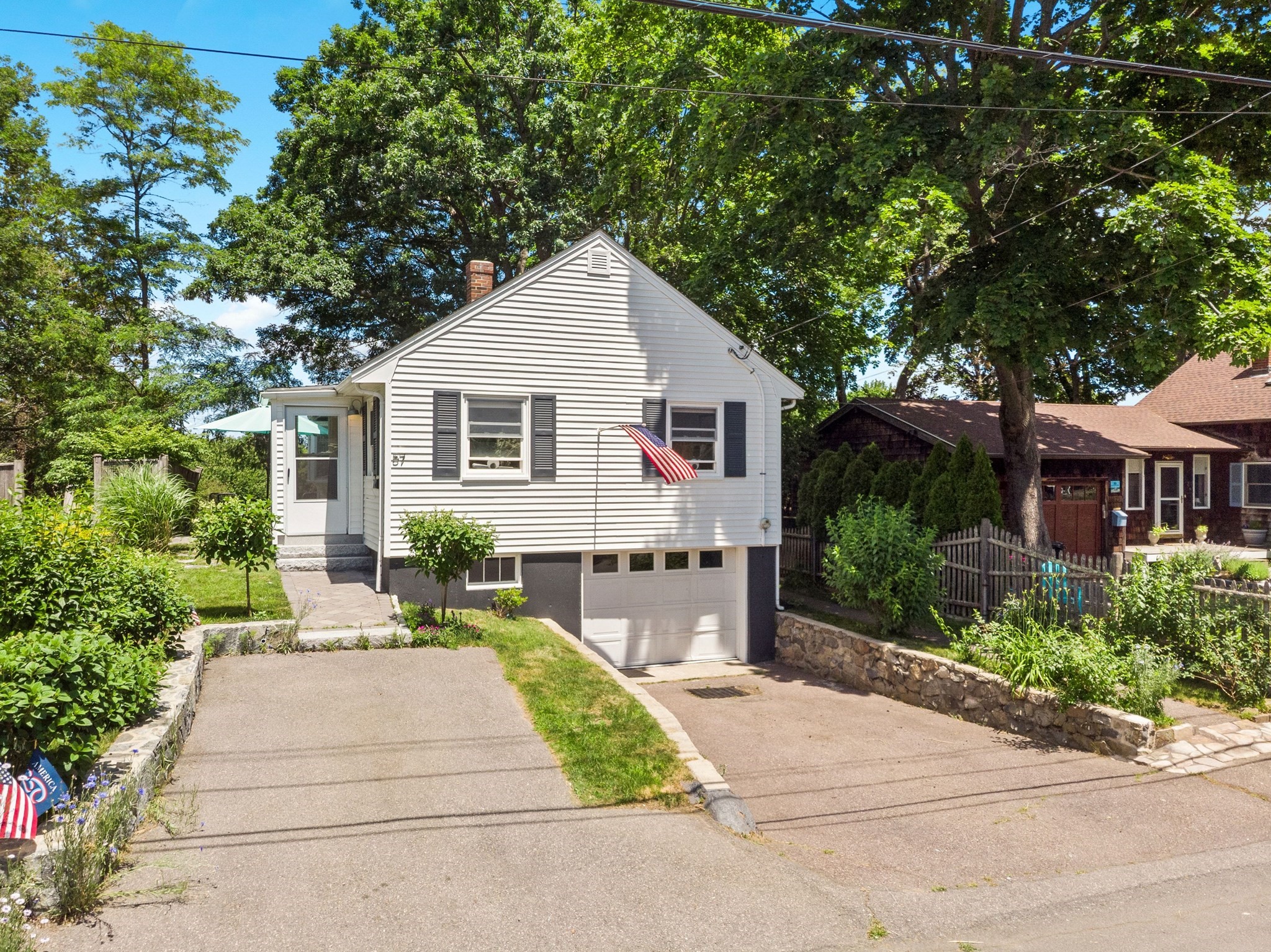 57 Overlook Rd, Marblehead, MA 01945