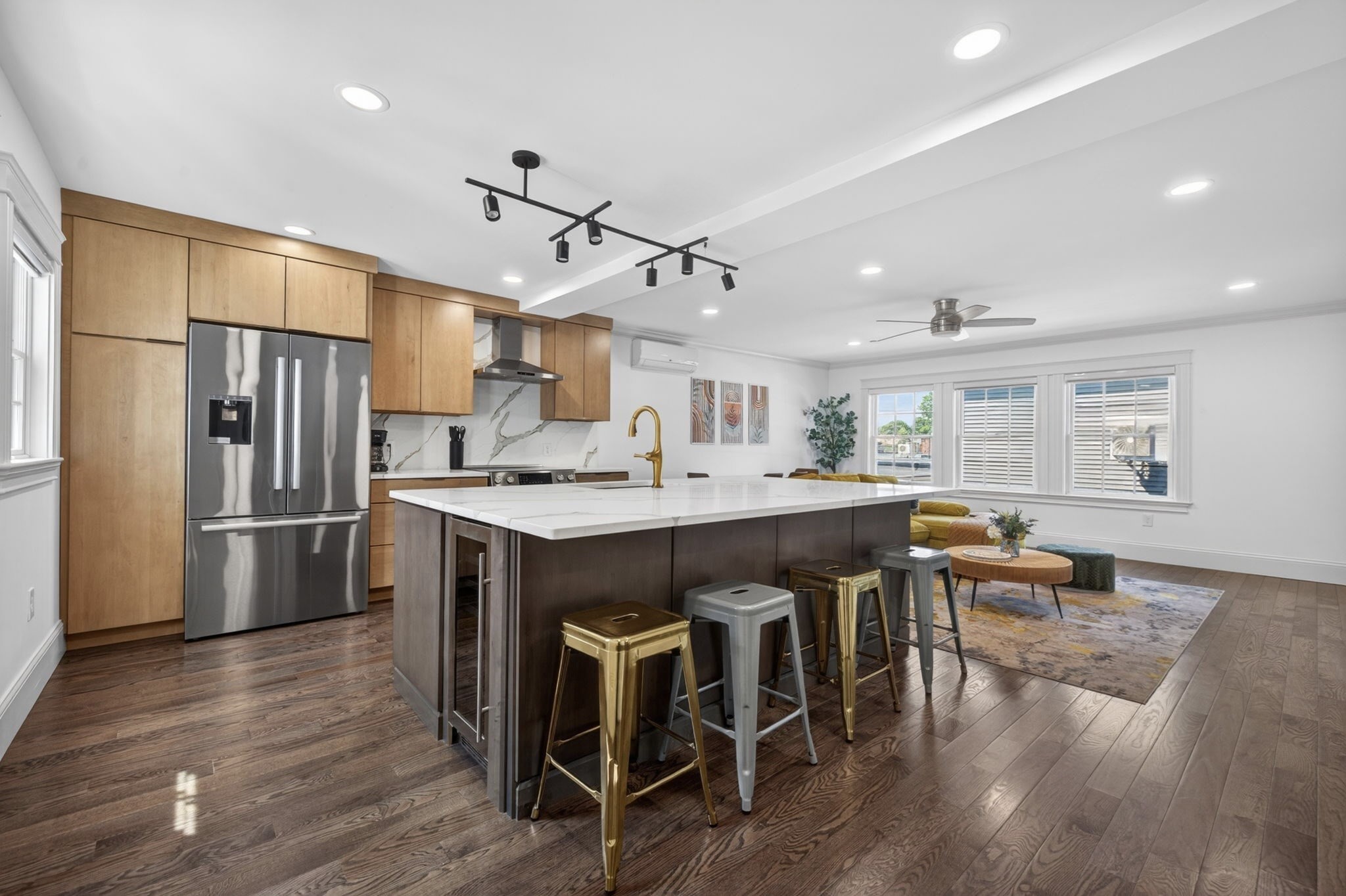 10 Osborne Unit B, Salem, MA 01970