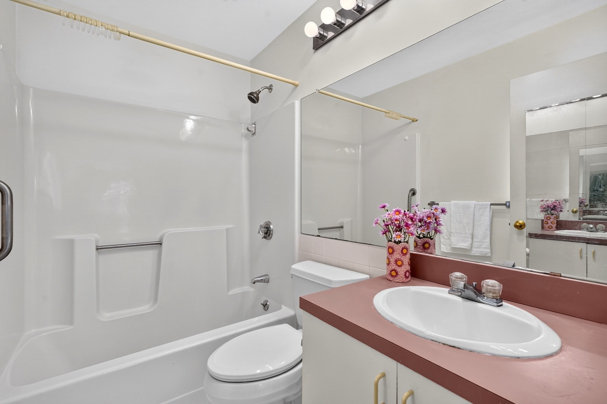 269 Cambridge Rd Unit 608, Woburn, MA 01801 - Image 18
