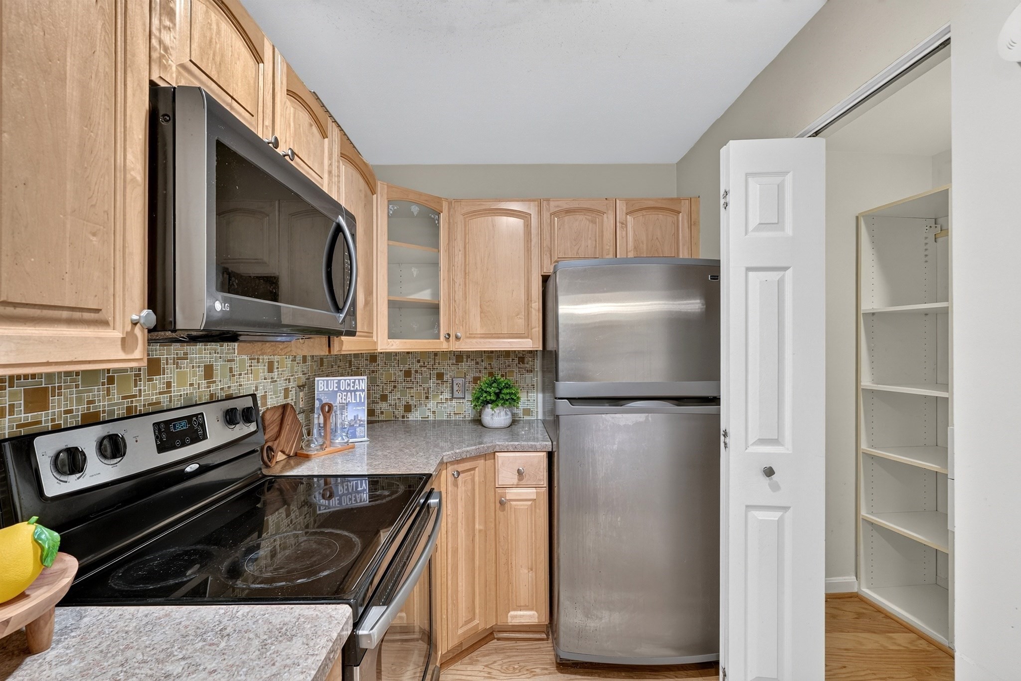 269 Cambridge Rd Unit 608, Woburn, MA 01801 - Image 4