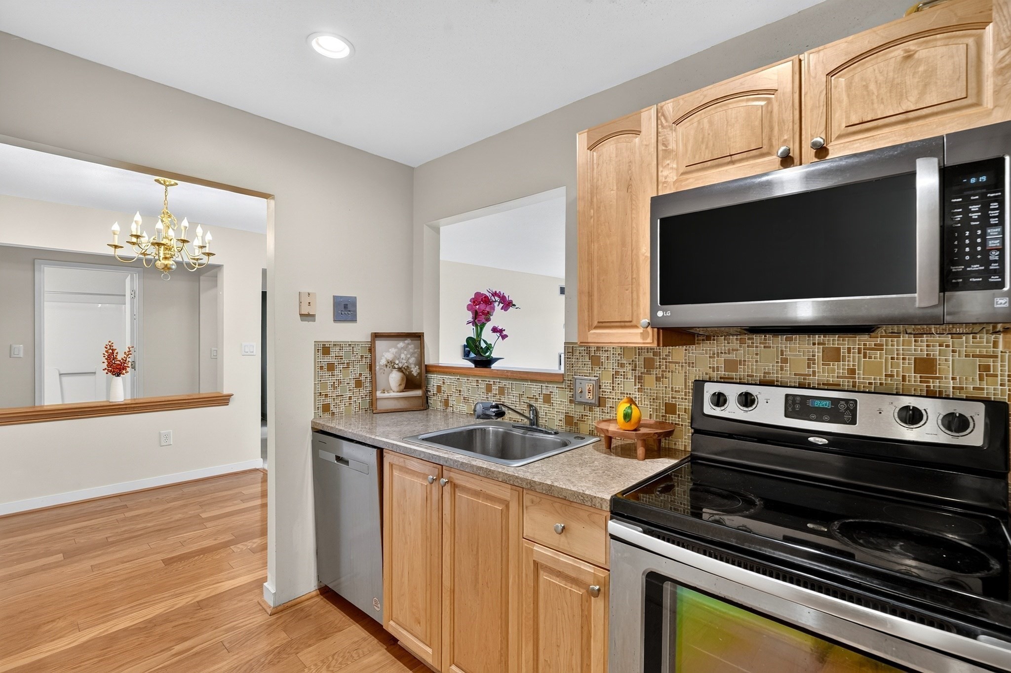 269 Cambridge Rd Unit 608, Woburn, MA 01801 - Image 5