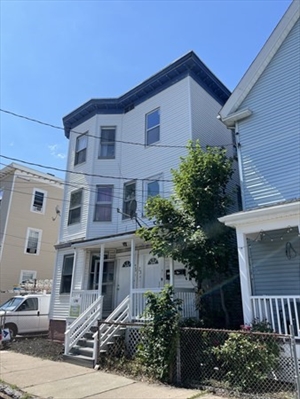 73 Woodman Street