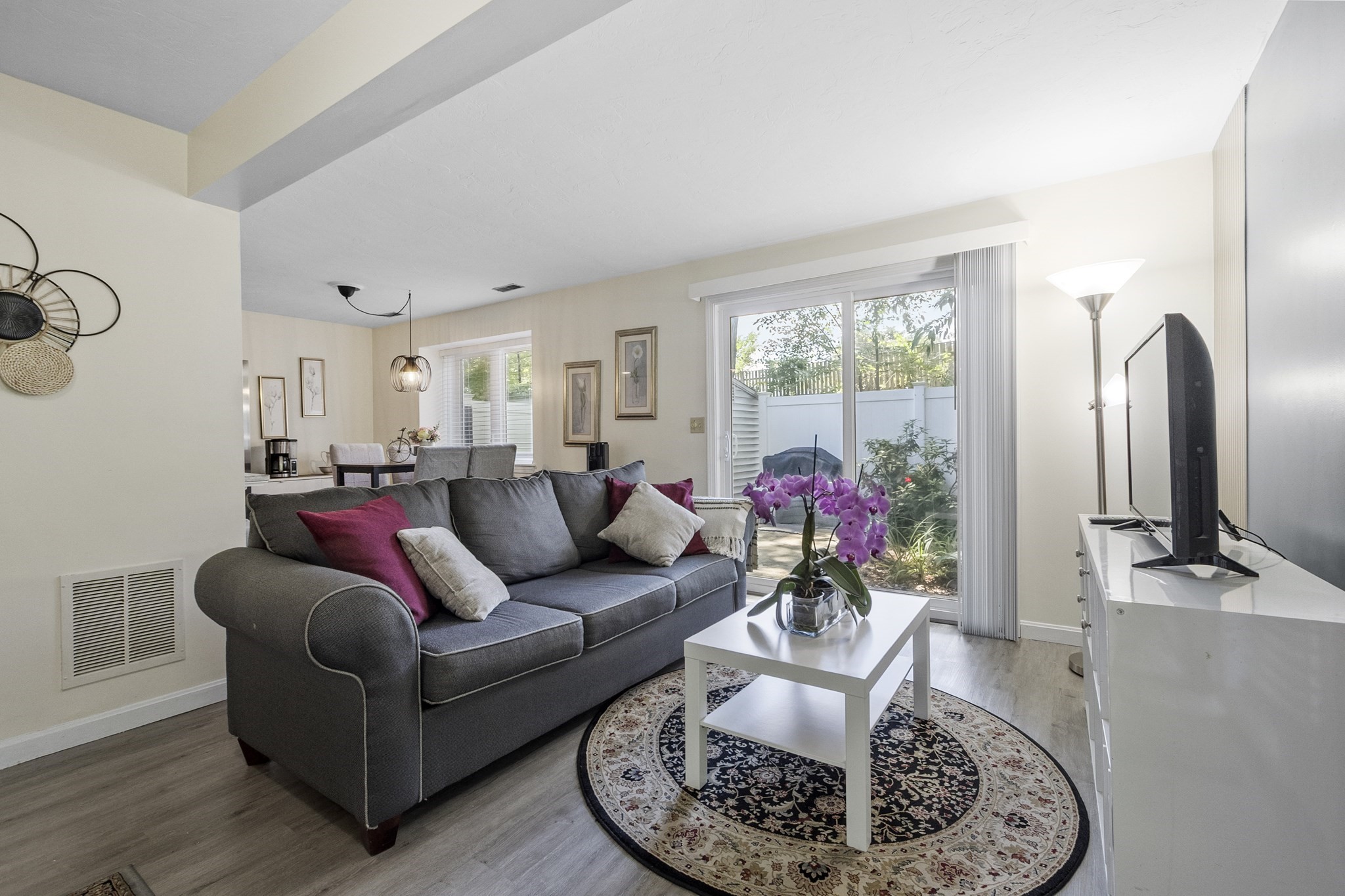 49 Meadow Pond Dr Unit K, Leominster, MA 01453