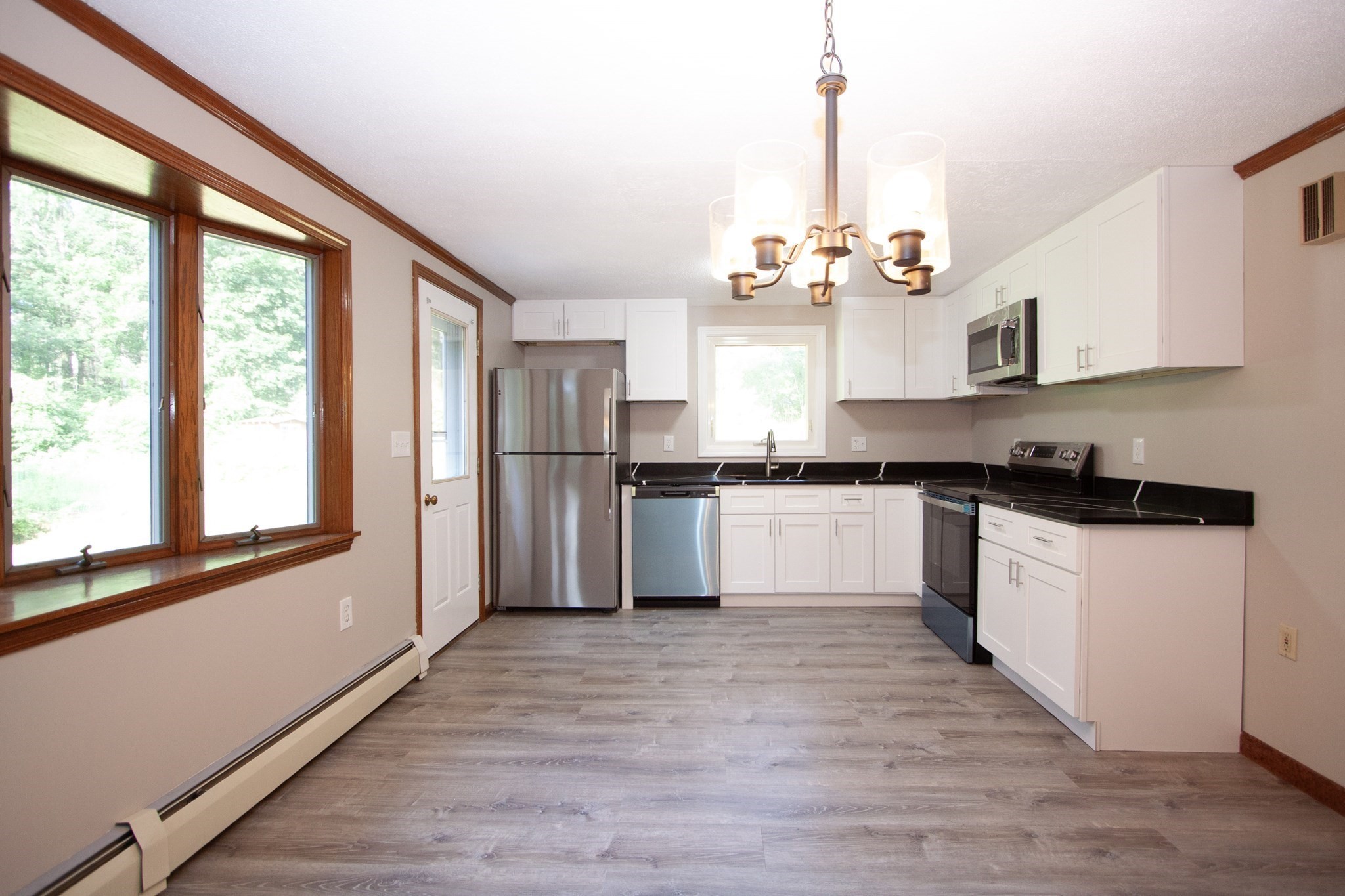 21 Siani Rd, Leicester, MA 01542 - Image 6