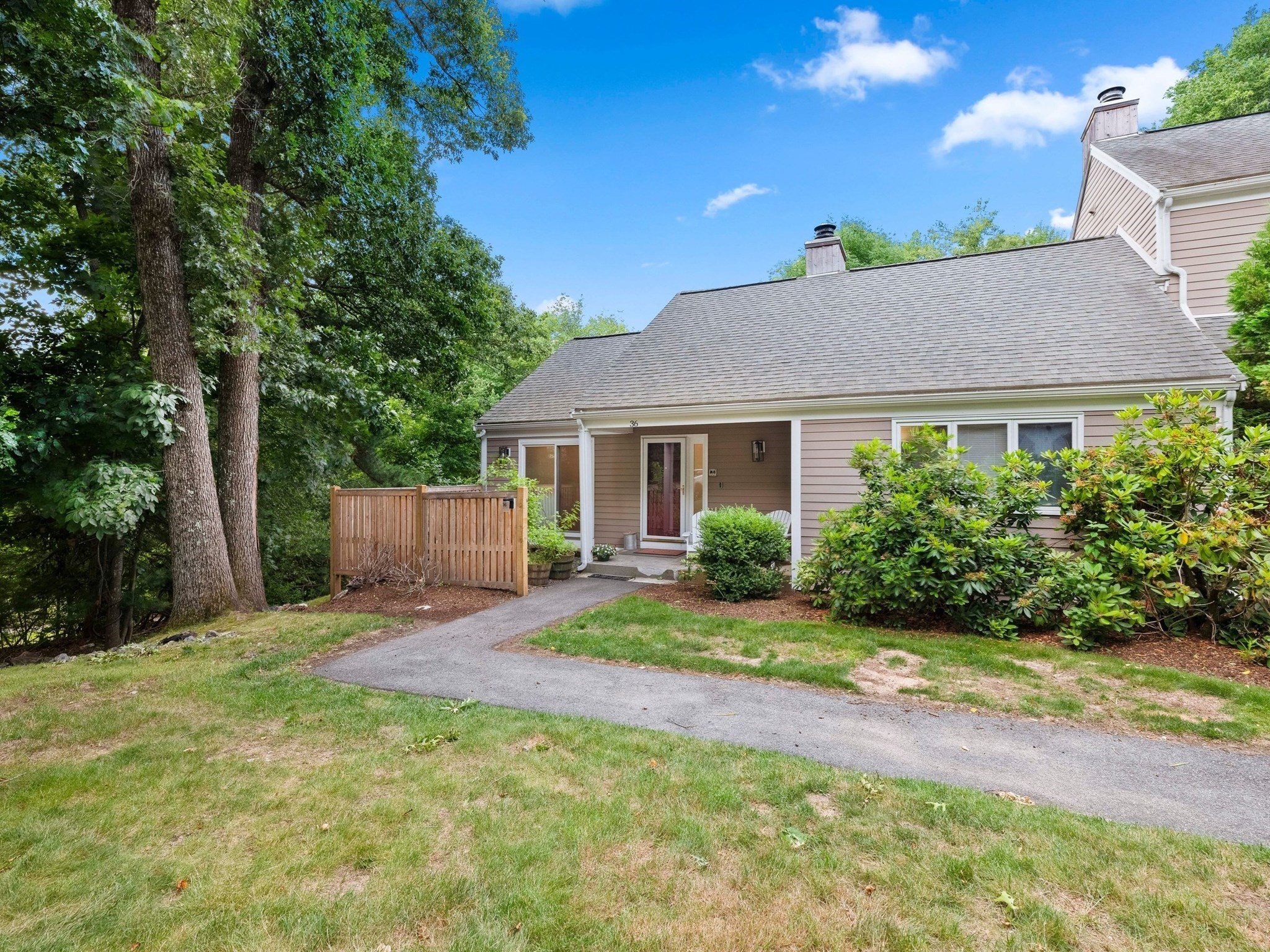 36 Fifer Lane Unit 36, Lexington, MA 02420