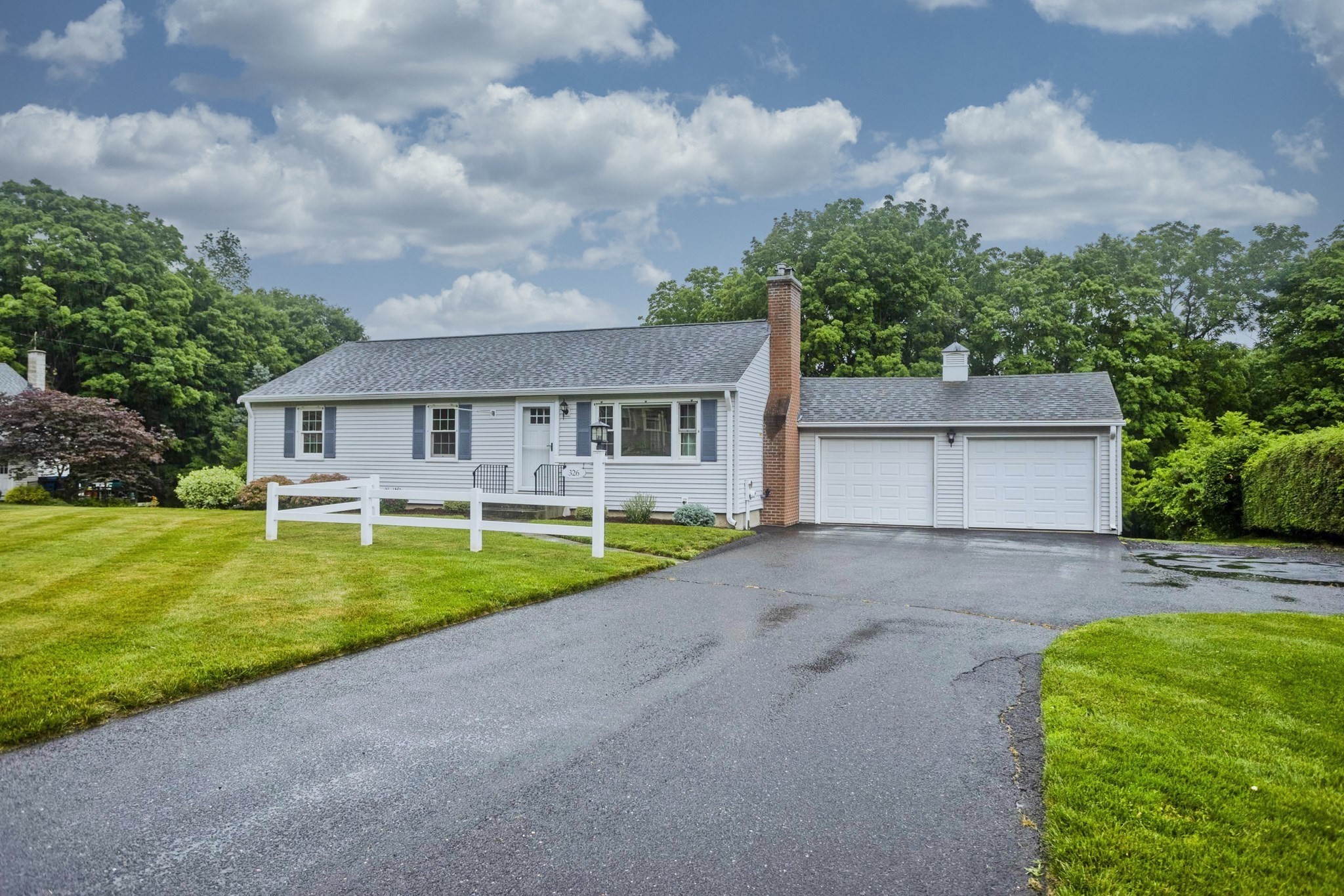 326 Dewey Street, West Springfield, MA 01089
