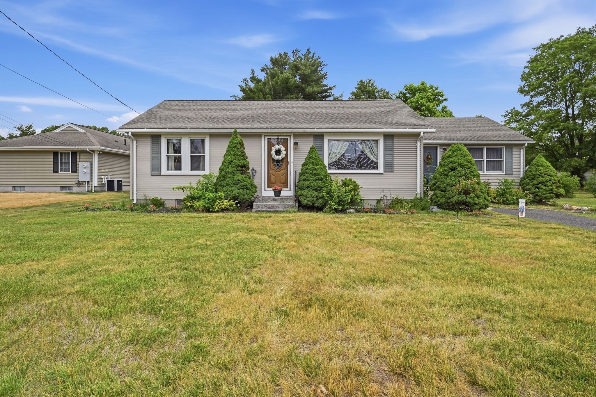 618 Morgan Rd, West Springfield, MA 01089