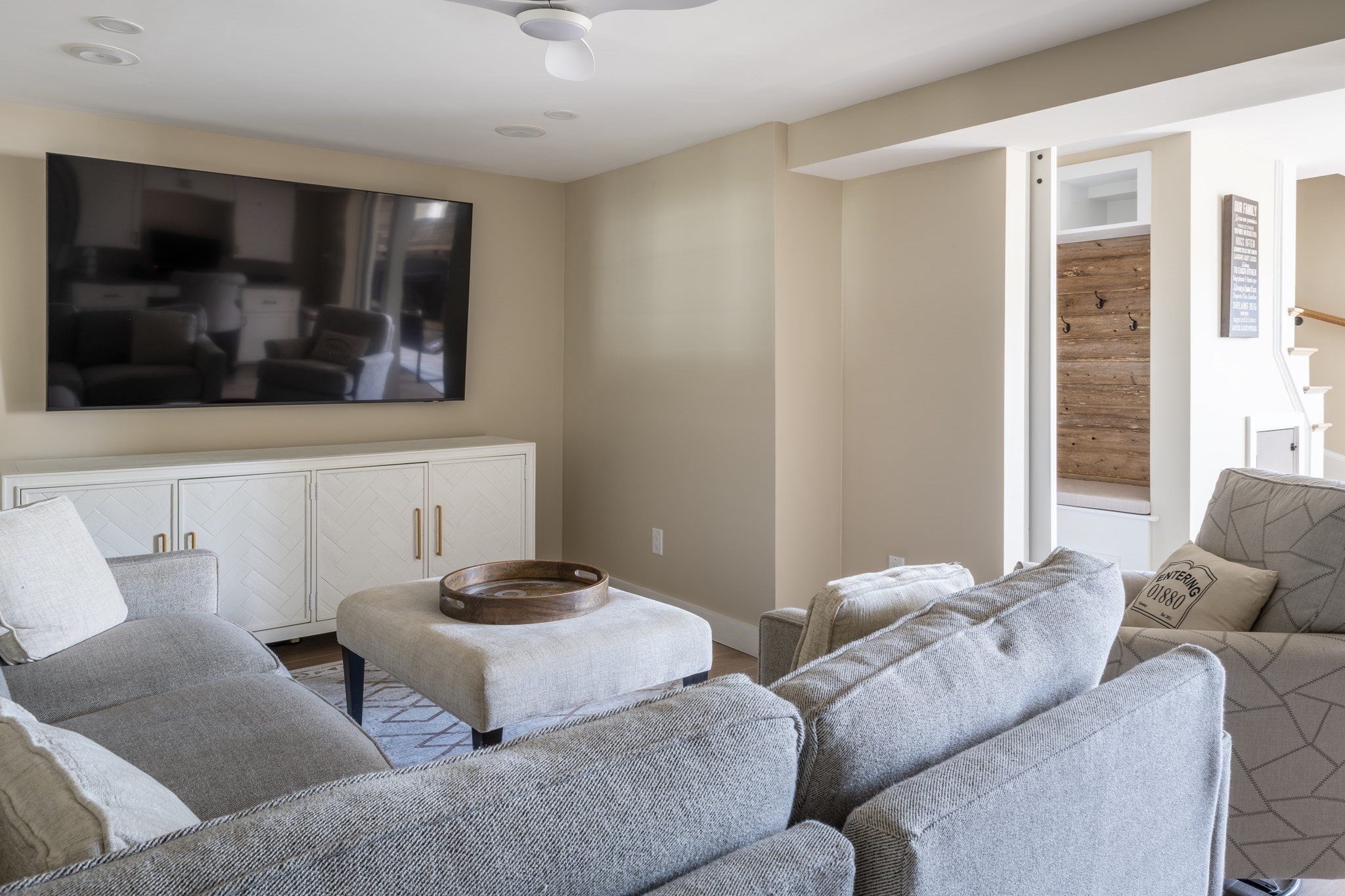 85 Farm Street, Wakefield, MA 01880 - Image 4