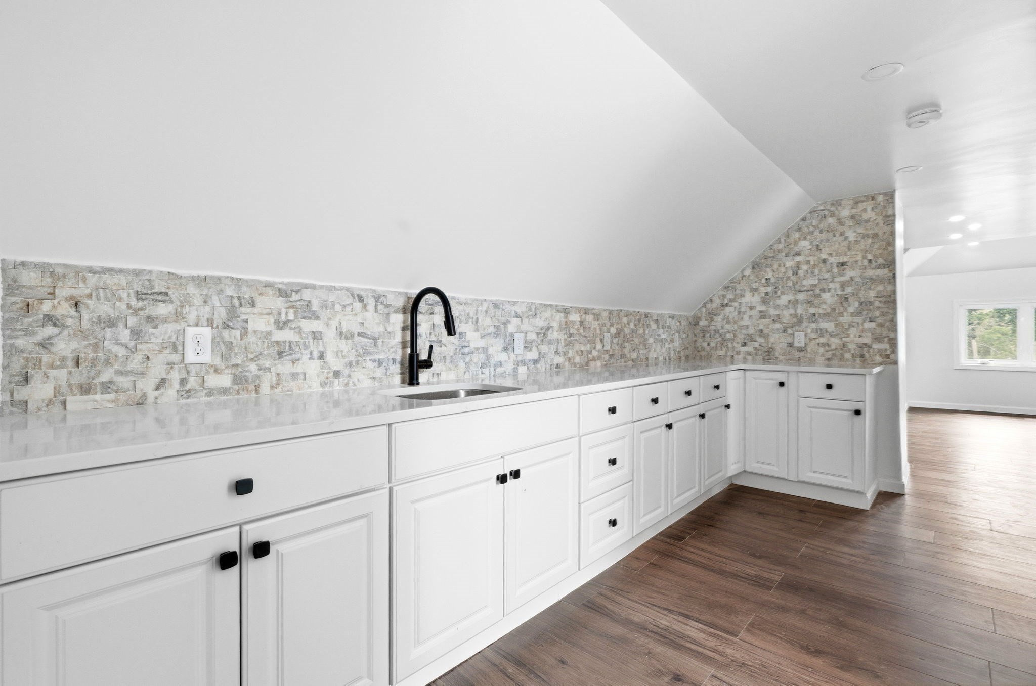 204 Eastern Avenue, Lynn, MA 01902 - Image 34