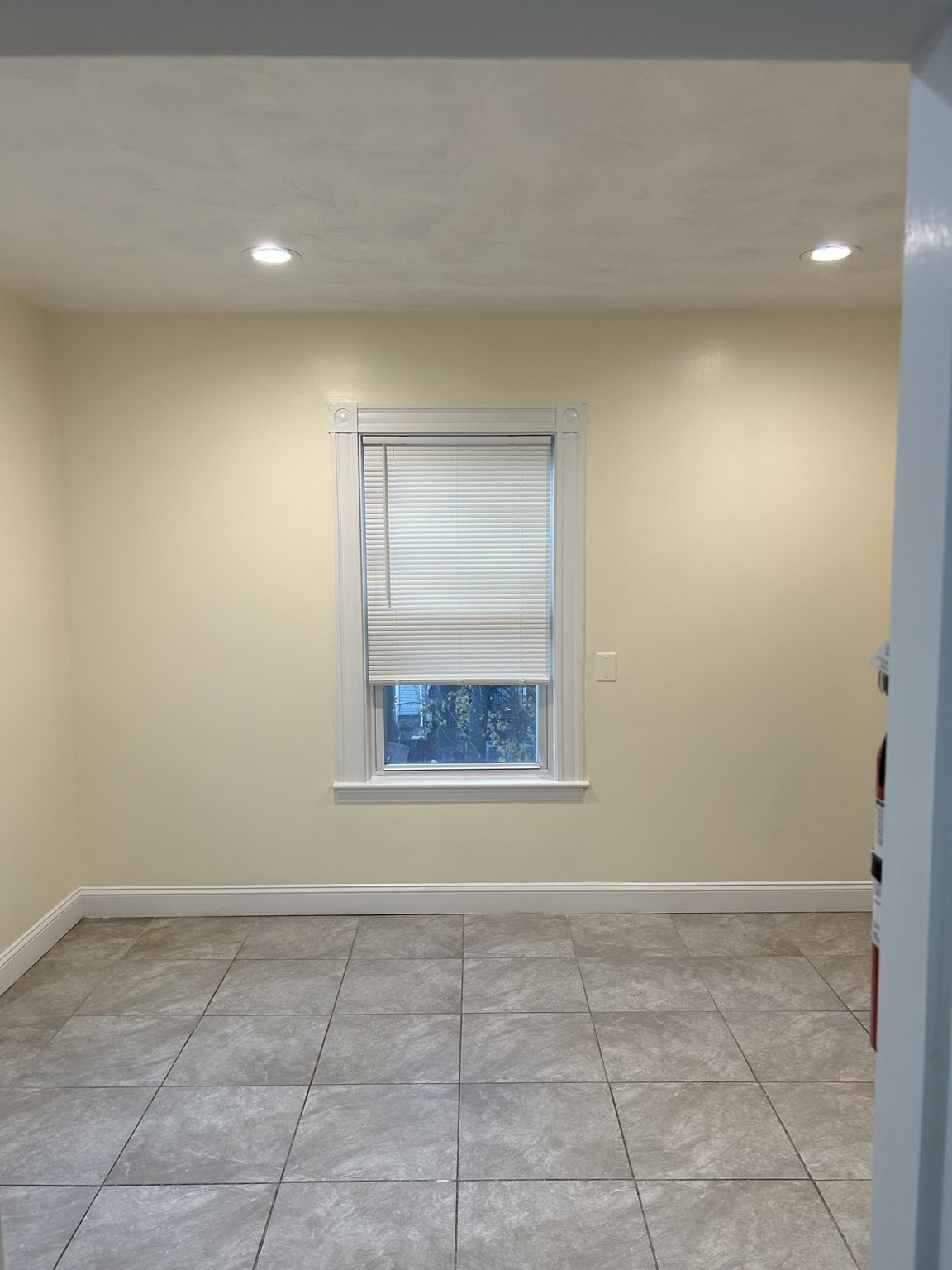 31 Hollingsworth St, Lynn, MA 01902 - Image 24
