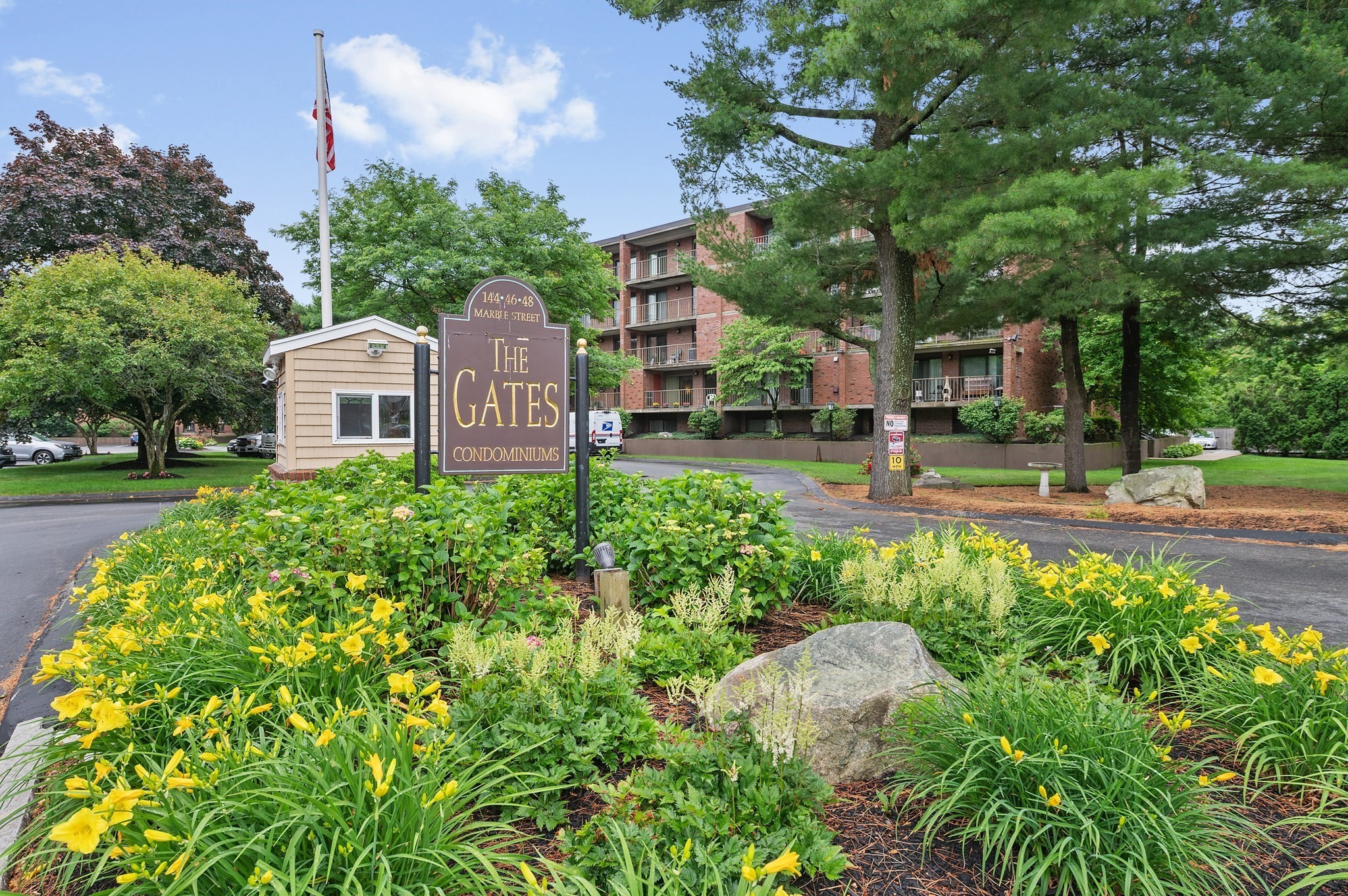 146 Marble St Unit 404, Stoneham, MA 02180