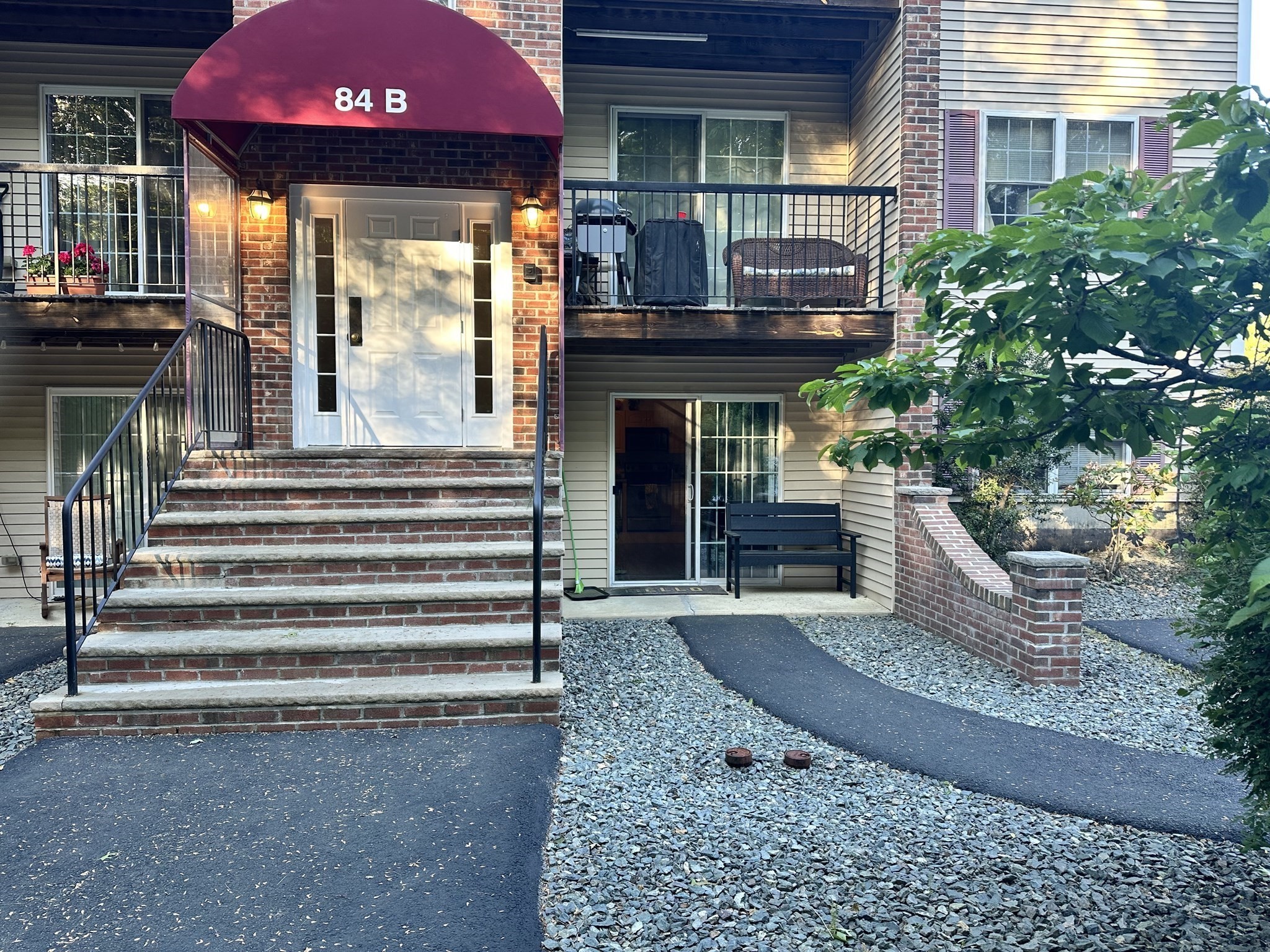84 Cocasset St Unit B2, Foxboro, MA 02035
