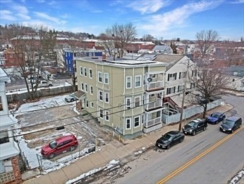 263 Water St, Lawrence, MA 01841