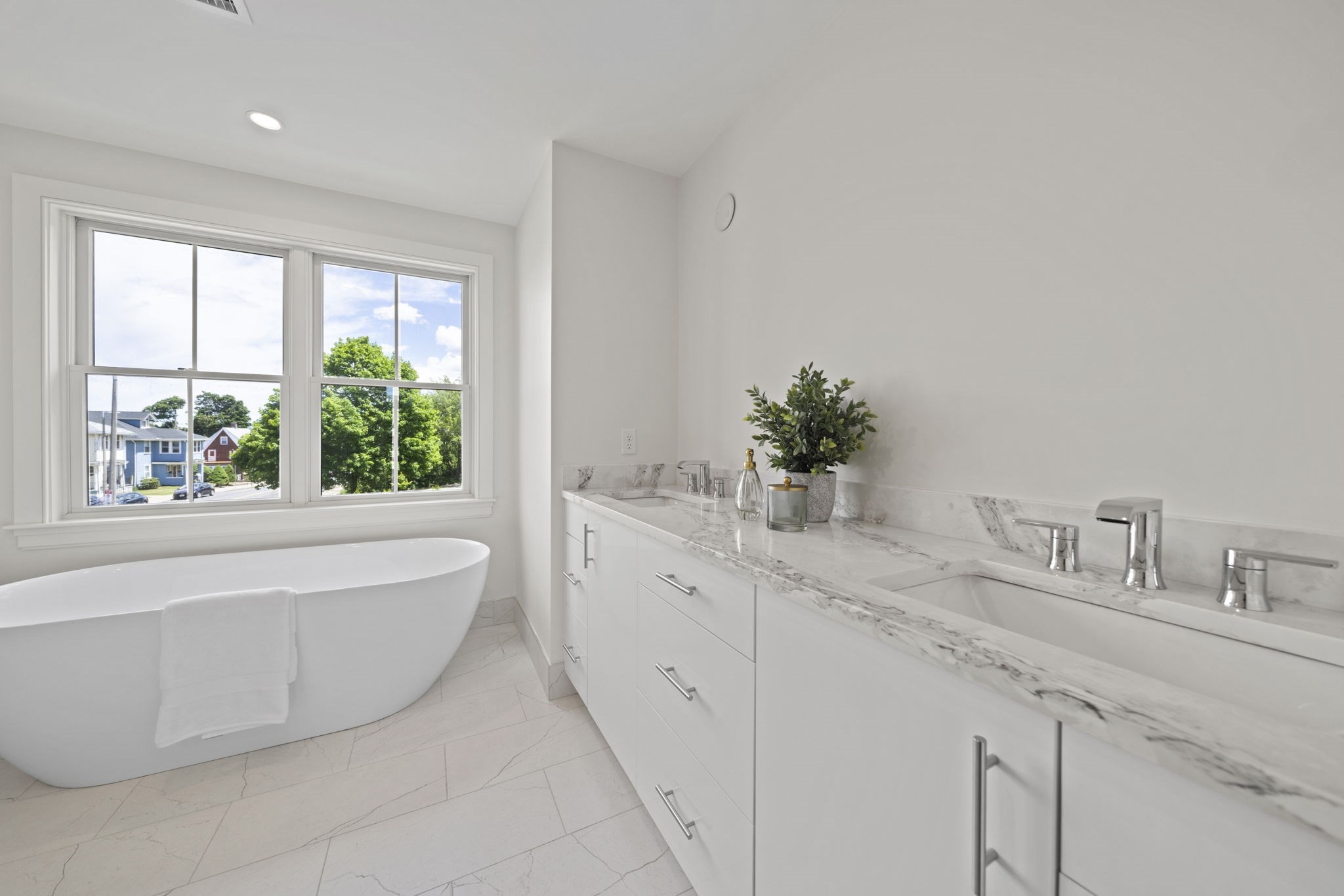 712 Washington, Brighton, Boston, MA 02135 - Image 20