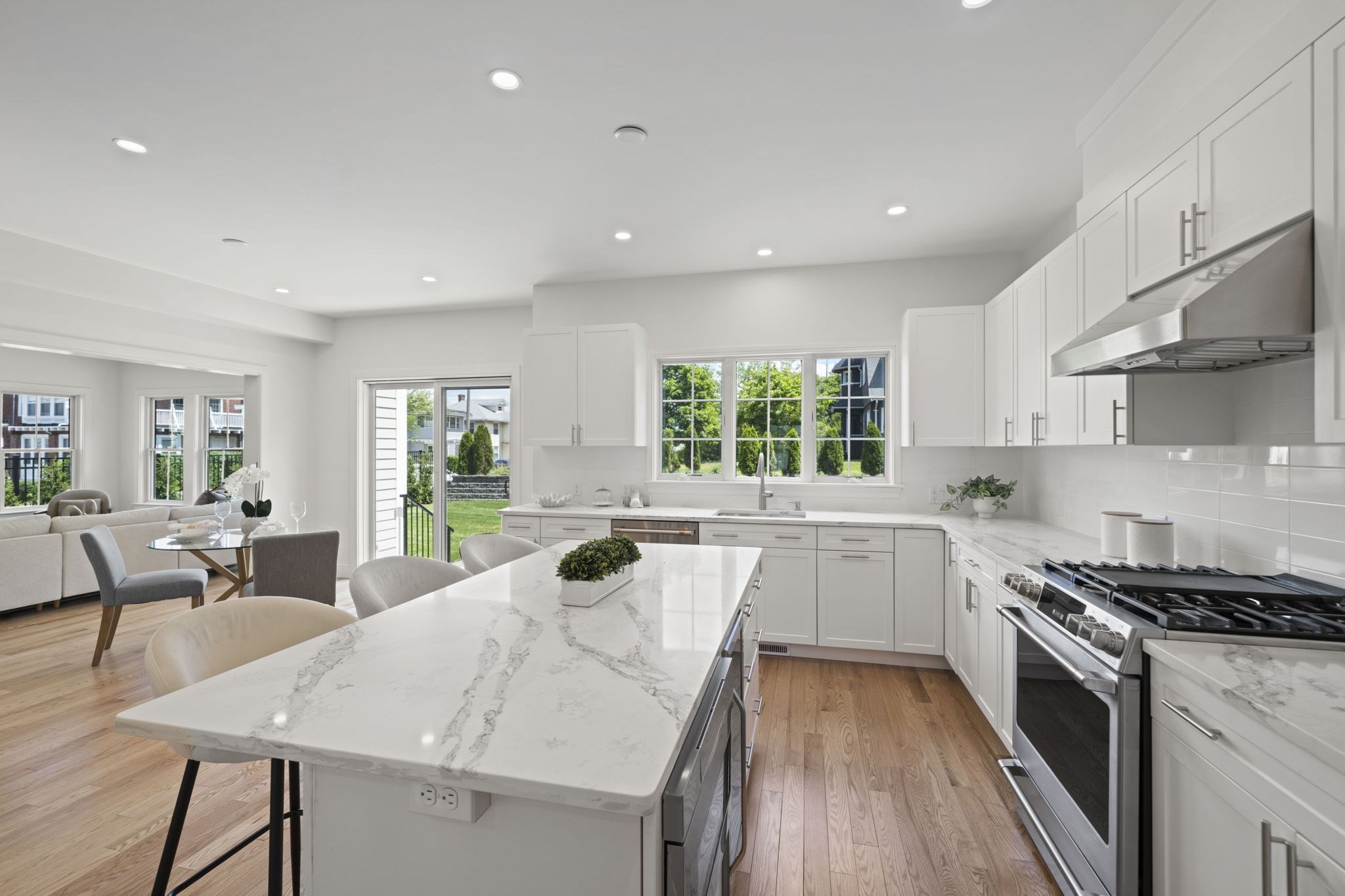 712 Washington, Brighton, Boston, MA 02135 - Image 5
