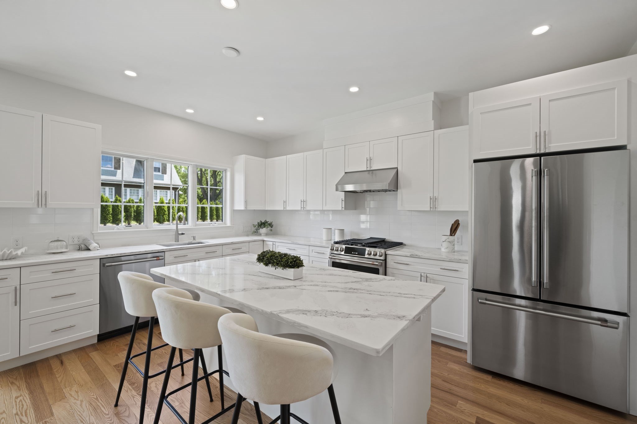 712 Washington, Brighton, Boston, MA 02135 - Image 9
